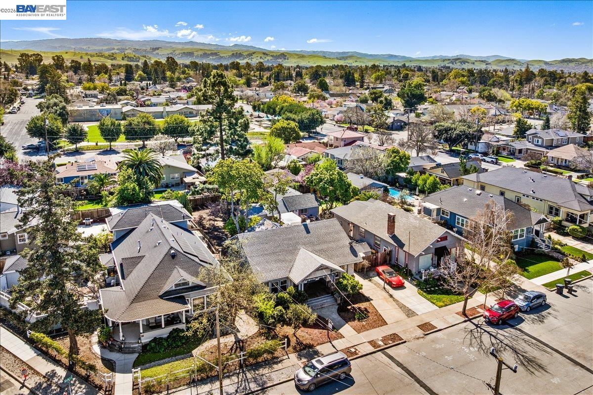 Detail Gallery Image 44 of 51 For 2463 6th St, Livermore,  CA 94550 - 3 Beds | 2 Baths
