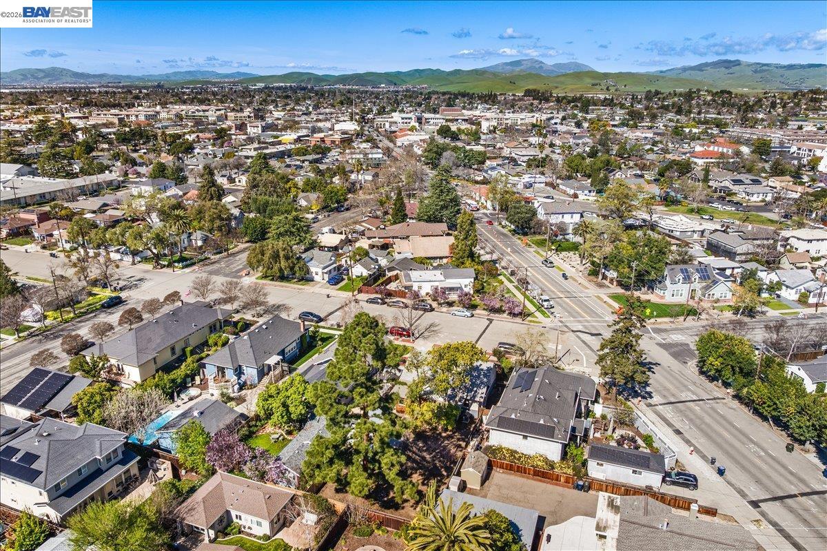 Detail Gallery Image 48 of 51 For 2463 6th St, Livermore,  CA 94550 - 3 Beds | 2 Baths