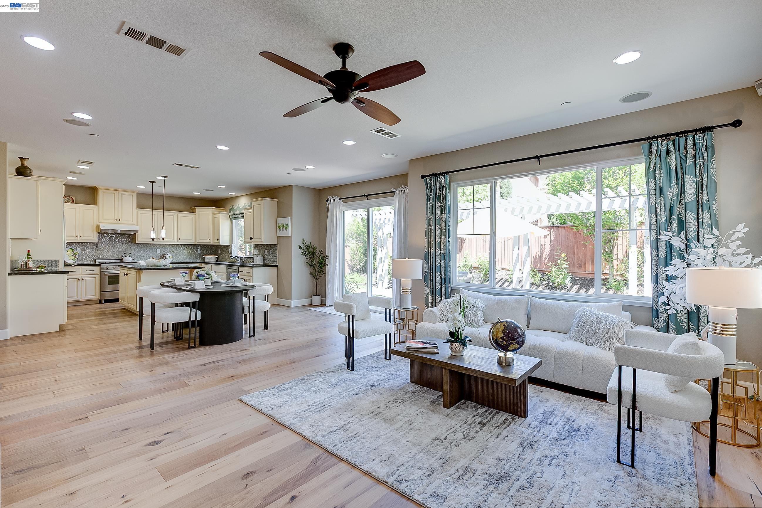 Detail Gallery Image 23 of 60 For 3956 Jordan Ranch Dr, Dublin,  CA 94568 - 5 Beds | 3 Baths