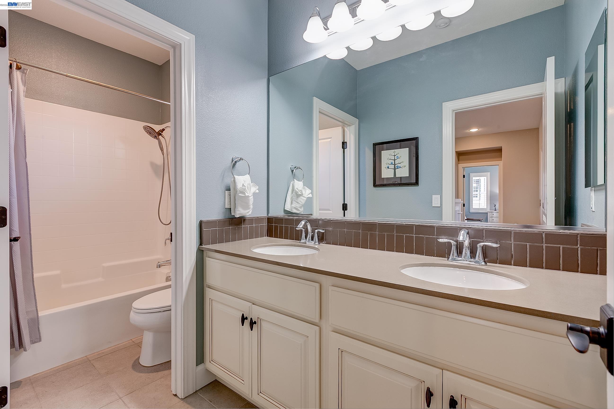 Detail Gallery Image 48 of 60 For 3956 Jordan Ranch Dr, Dublin,  CA 94568 - 5 Beds | 3 Baths