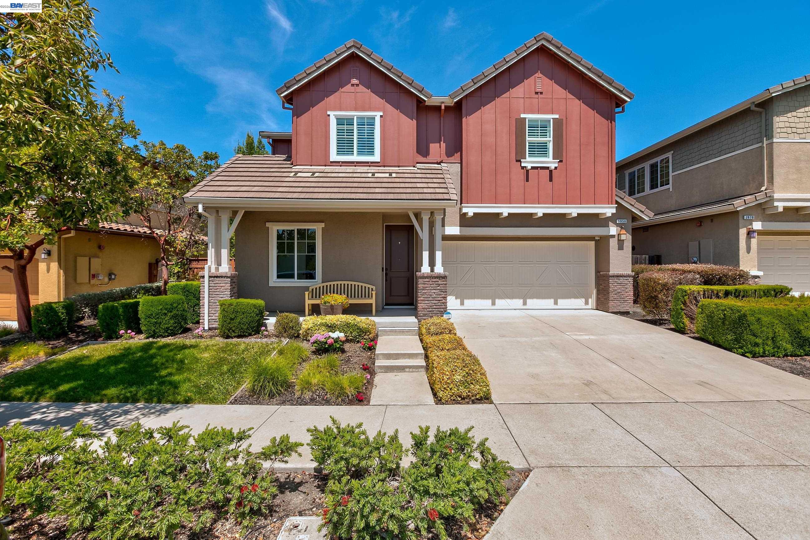 Detail Gallery Image 9 of 60 For 3956 Jordan Ranch Dr, Dublin,  CA 94568 - 5 Beds | 3 Baths