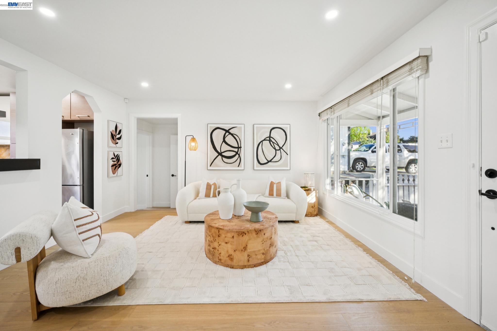 Detail Gallery Image 4 of 55 For 2690 Watson St, Castro Valley,  CA 94546 - 3 Beds | 1 Baths