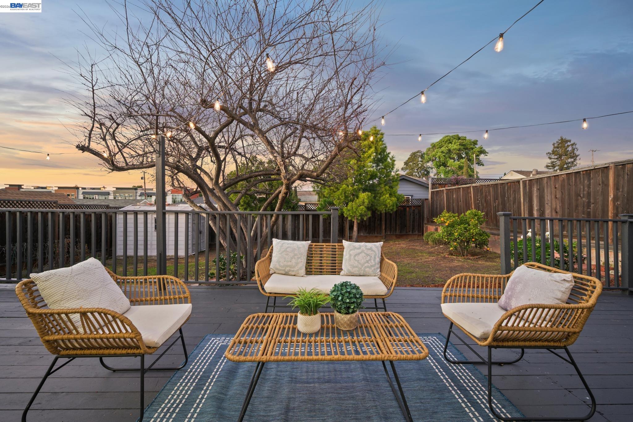 Detail Gallery Image 36 of 55 For 2690 Watson St, Castro Valley,  CA 94546 - 3 Beds | 1 Baths