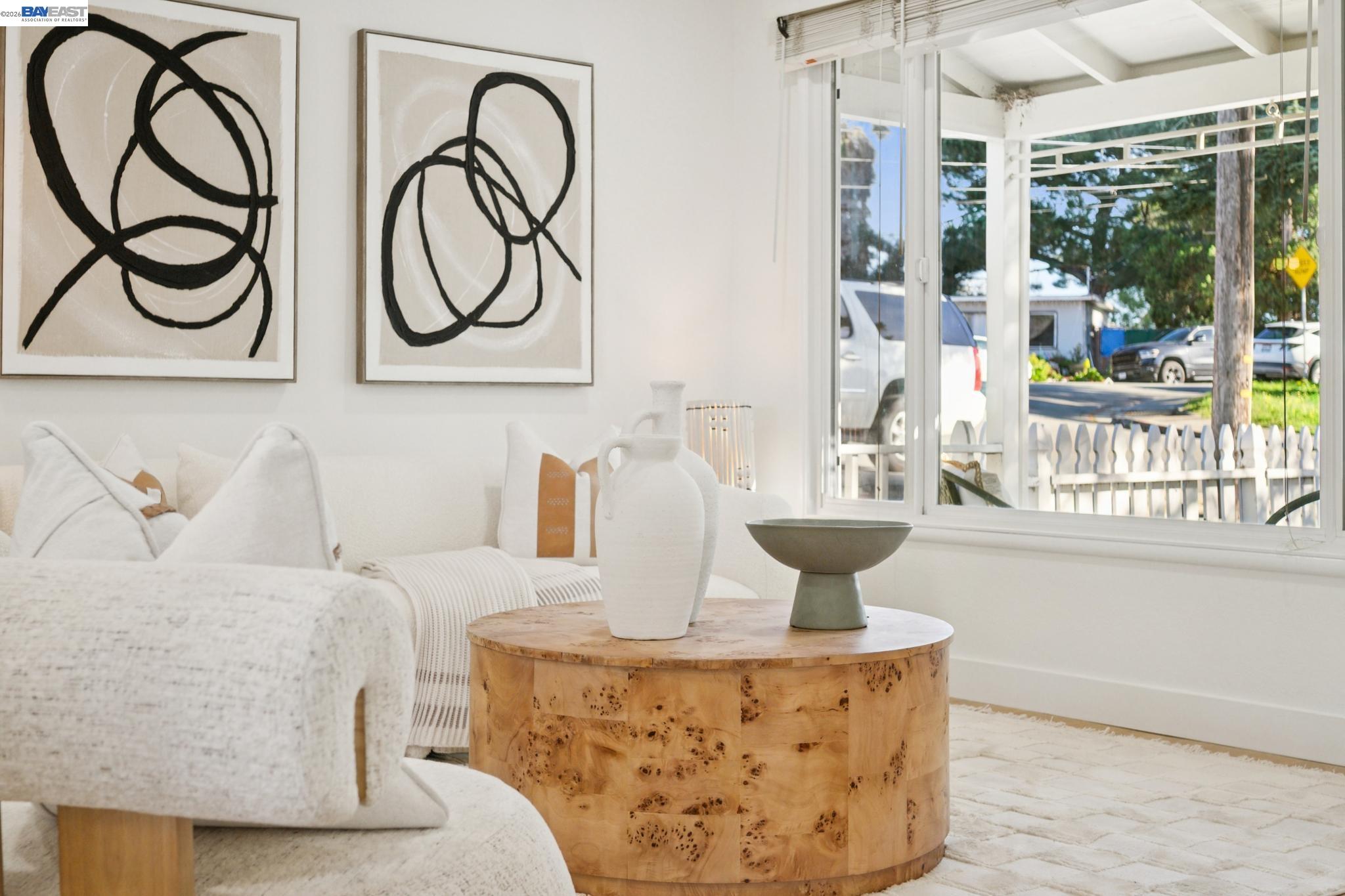 Detail Gallery Image 8 of 55 For 2690 Watson St, Castro Valley,  CA 94546 - 3 Beds | 1 Baths