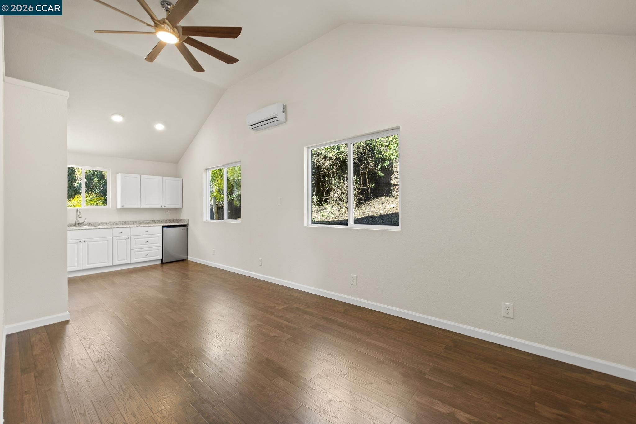 Detail Gallery Image 22 of 52 For 4221 Merced Circle, Antioch,  CA 94531 - 4 Beds | 3 Baths