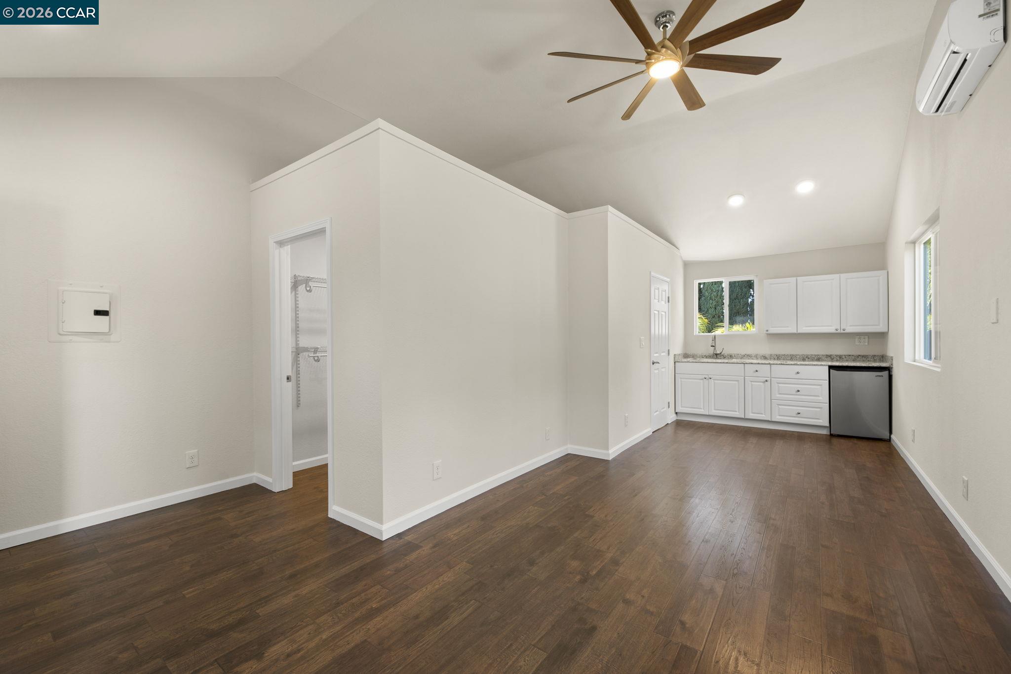 Detail Gallery Image 24 of 52 For 4221 Merced Circle, Antioch,  CA 94531 - 4 Beds | 3 Baths