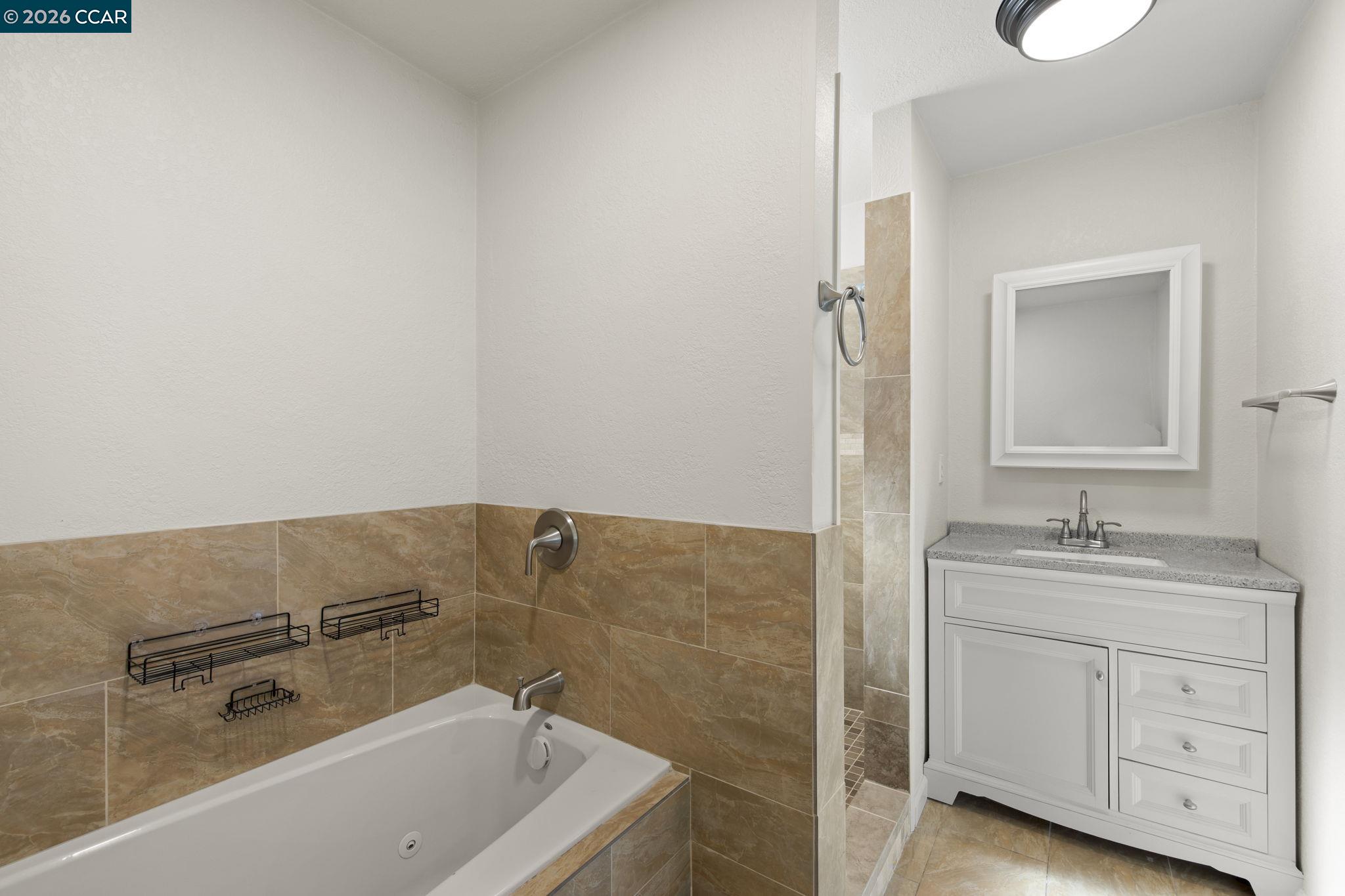 Detail Gallery Image 26 of 52 For 4221 Merced Circle, Antioch,  CA 94531 - 4 Beds | 3 Baths