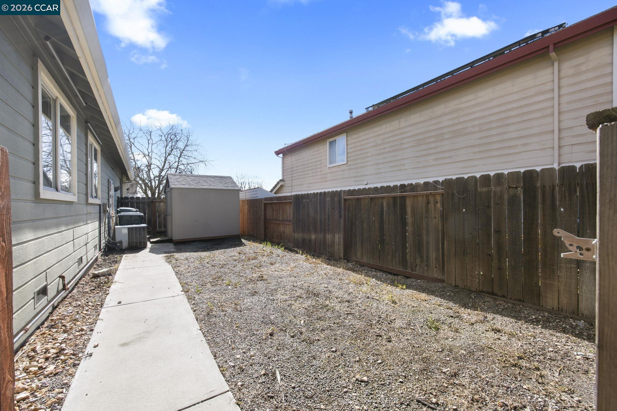 Detail Gallery Image 51 of 52 For 4221 Merced Circle, Antioch,  CA 94531 - 4 Beds | 3 Baths