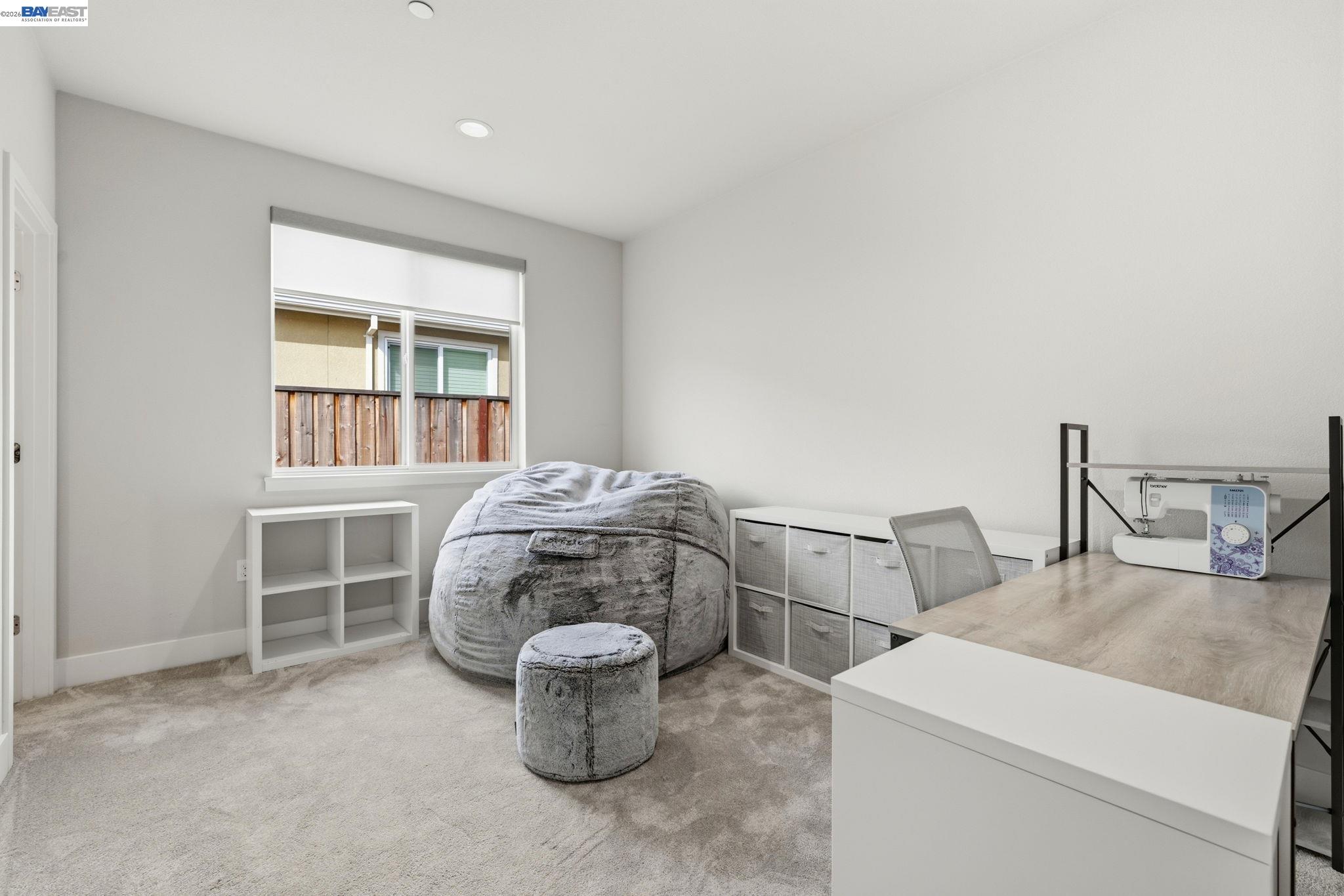 Detail Gallery Image 24 of 39 For 5444 Gray Pine Way, Antioch,  CA 94531 - 4 Beds | 3/1 Baths