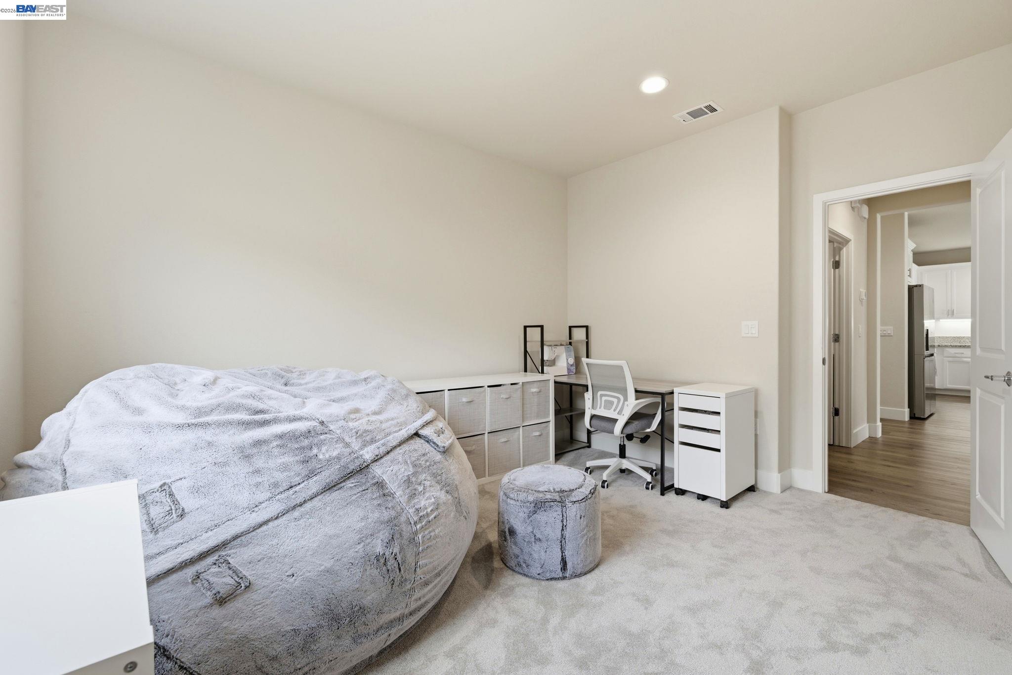 Detail Gallery Image 25 of 39 For 5444 Gray Pine Way, Antioch,  CA 94531 - 4 Beds | 3/1 Baths