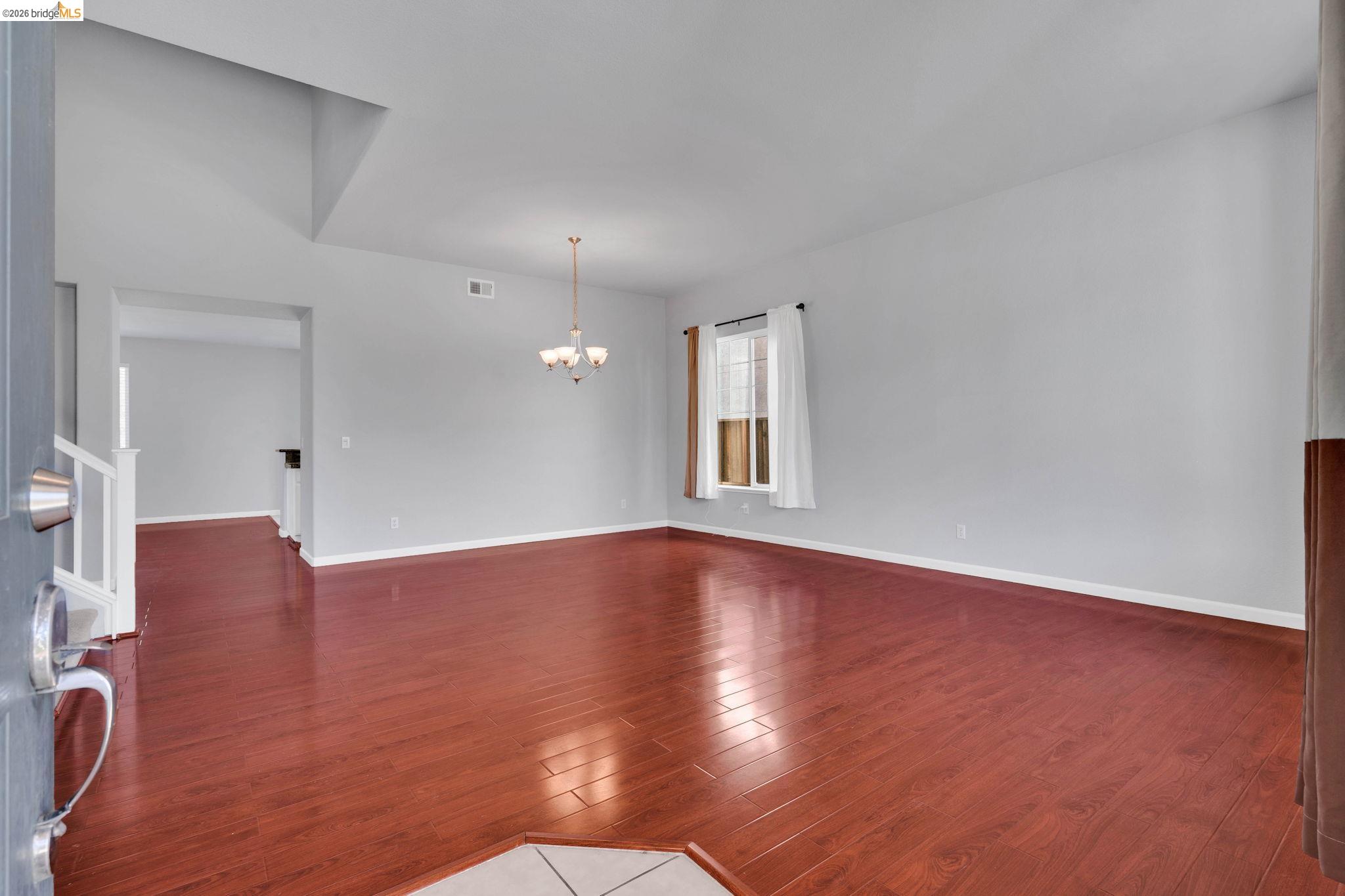 Detail Gallery Image 10 of 59 For 3582 Mallard Way, Antioch,  CA 94509-9999 - 5 Beds | 3 Baths