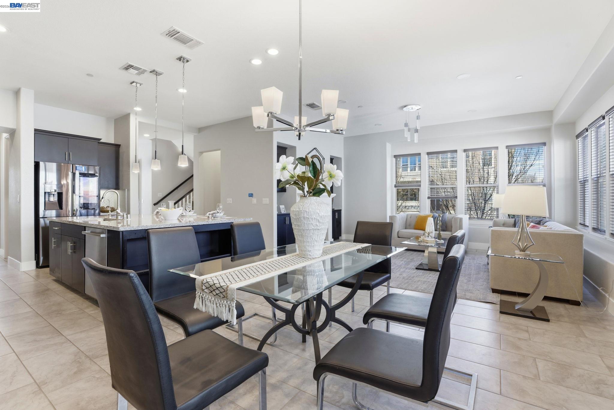 Detail Gallery Image 18 of 56 For 1380 Brookline Loop, Pleasanton,  CA 94566 - 3 Beds | 2/2 Baths