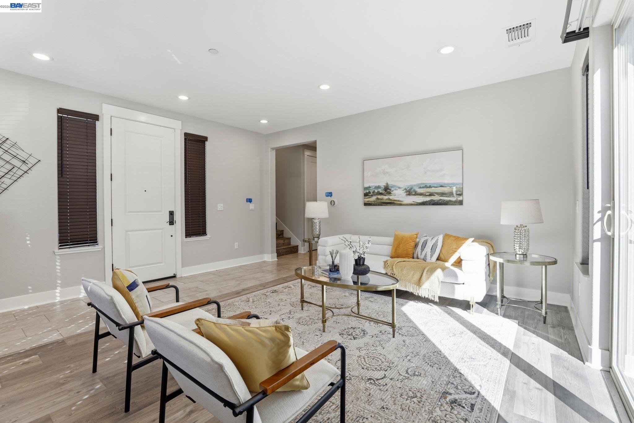 Detail Gallery Image 6 of 56 For 1380 Brookline Loop, Pleasanton,  CA 94566 - 3 Beds | 2/2 Baths