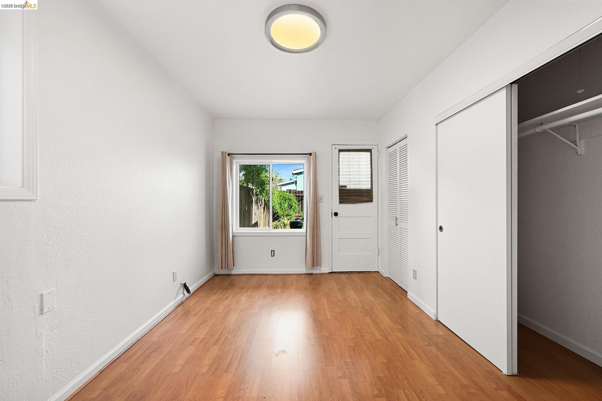 Detail Gallery Image 16 of 22 For 814 46th St, Oakland,  CA 94608 - – Beds | – Baths