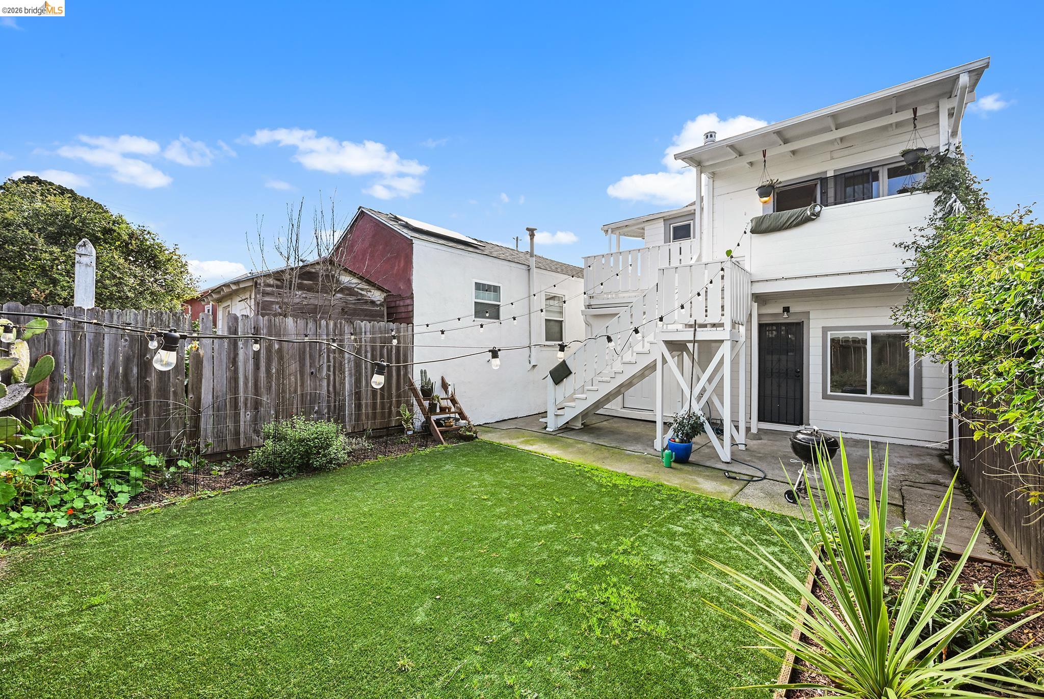 Detail Gallery Image 20 of 22 For 814 46th St, Oakland,  CA 94608 - – Beds | – Baths