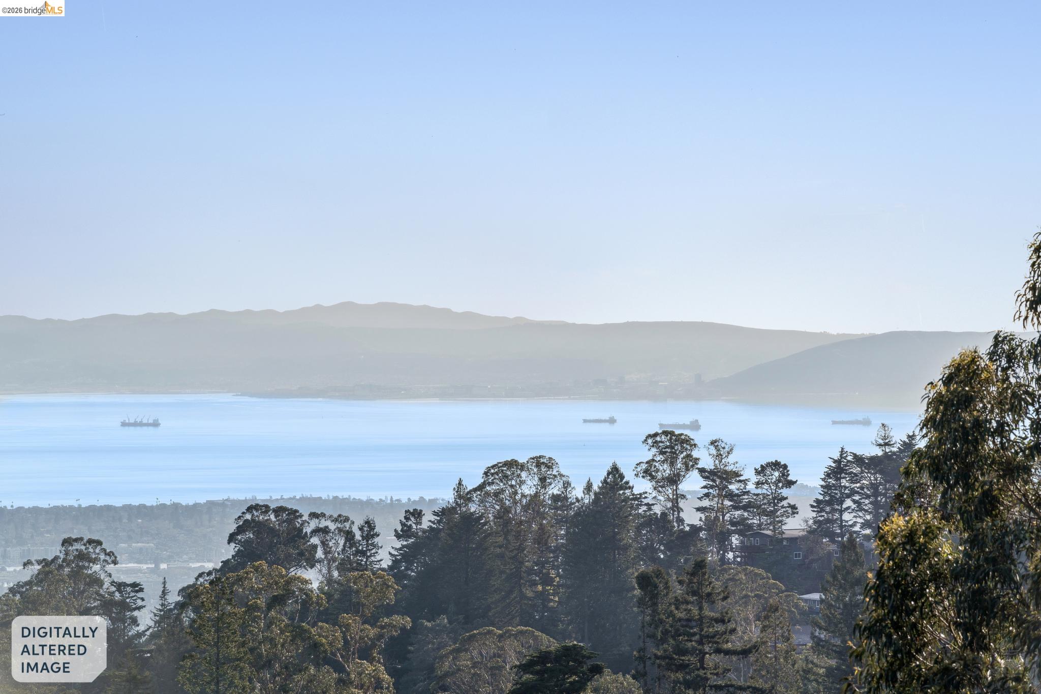 Detail Gallery Image 16 of 60 For 1925 Manzanita Dr, Oakland,  CA 94611 - 3 Beds | 2/1 Baths