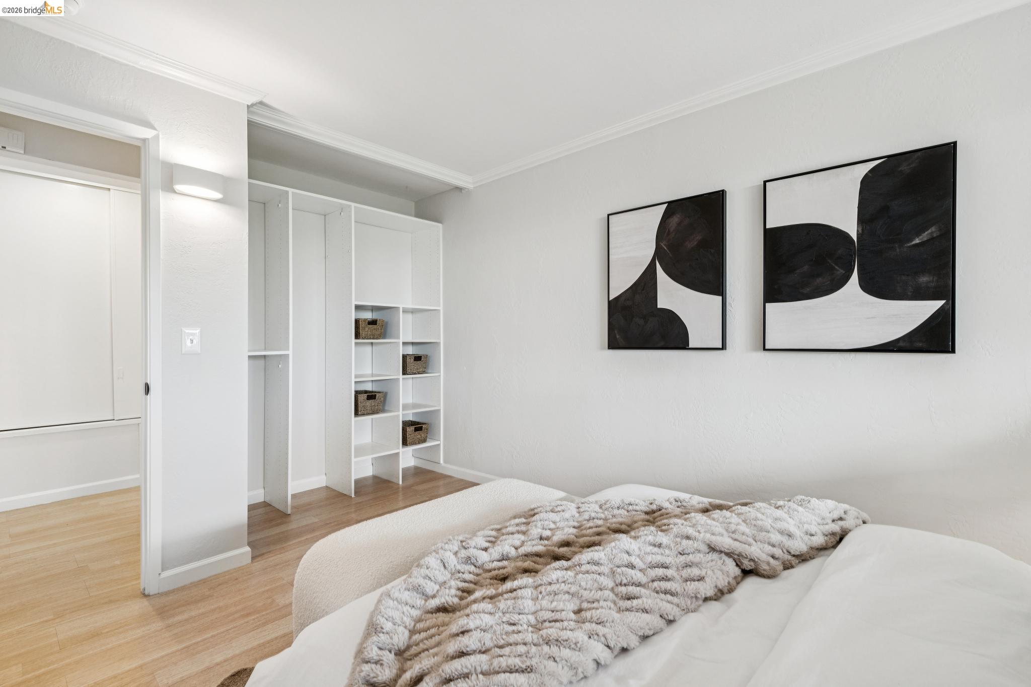 Detail Gallery Image 34 of 60 For 1925 Manzanita Dr, Oakland,  CA 94611 - 3 Beds | 2/1 Baths