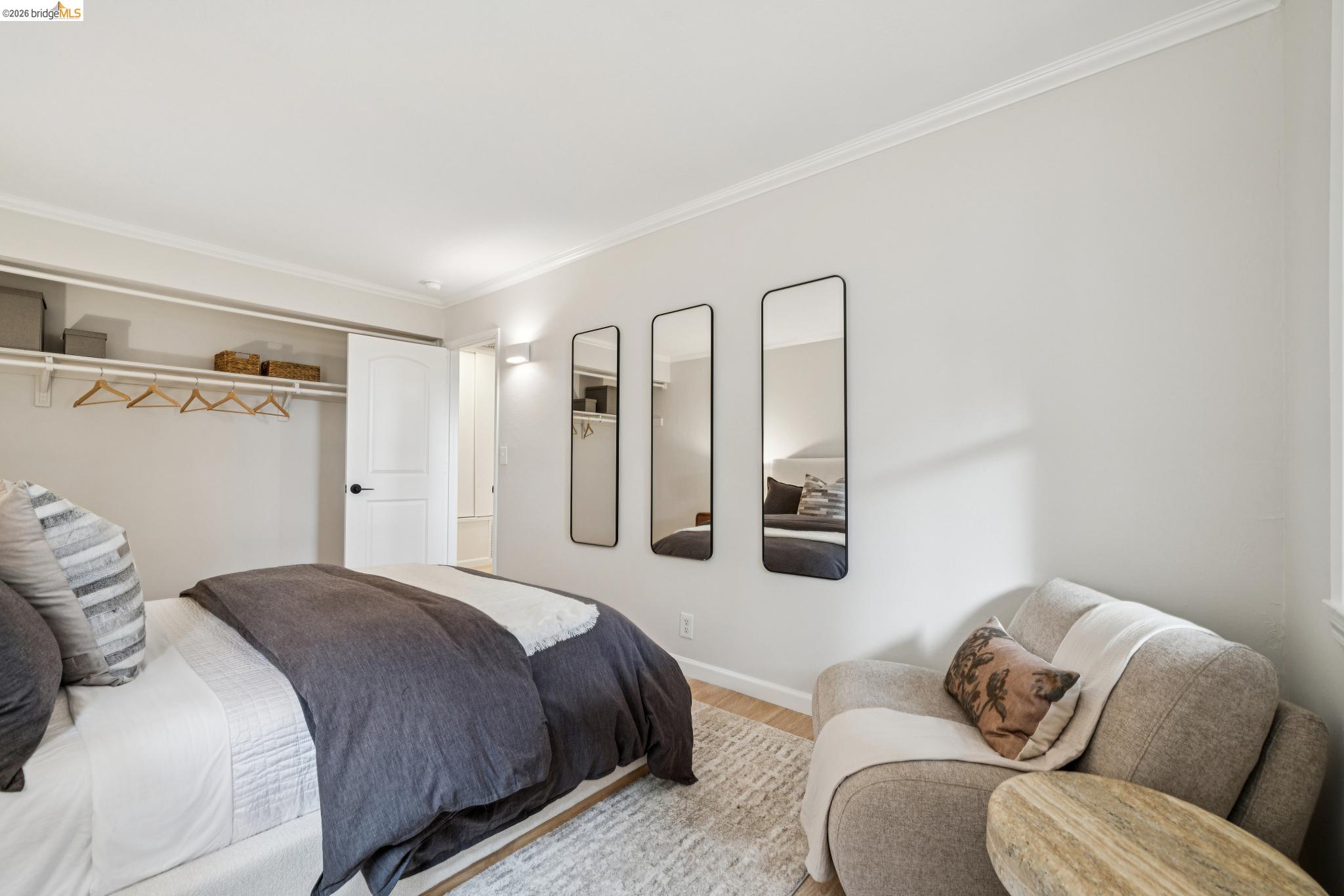 Detail Gallery Image 36 of 60 For 1925 Manzanita Dr, Oakland,  CA 94611 - 3 Beds | 2/1 Baths