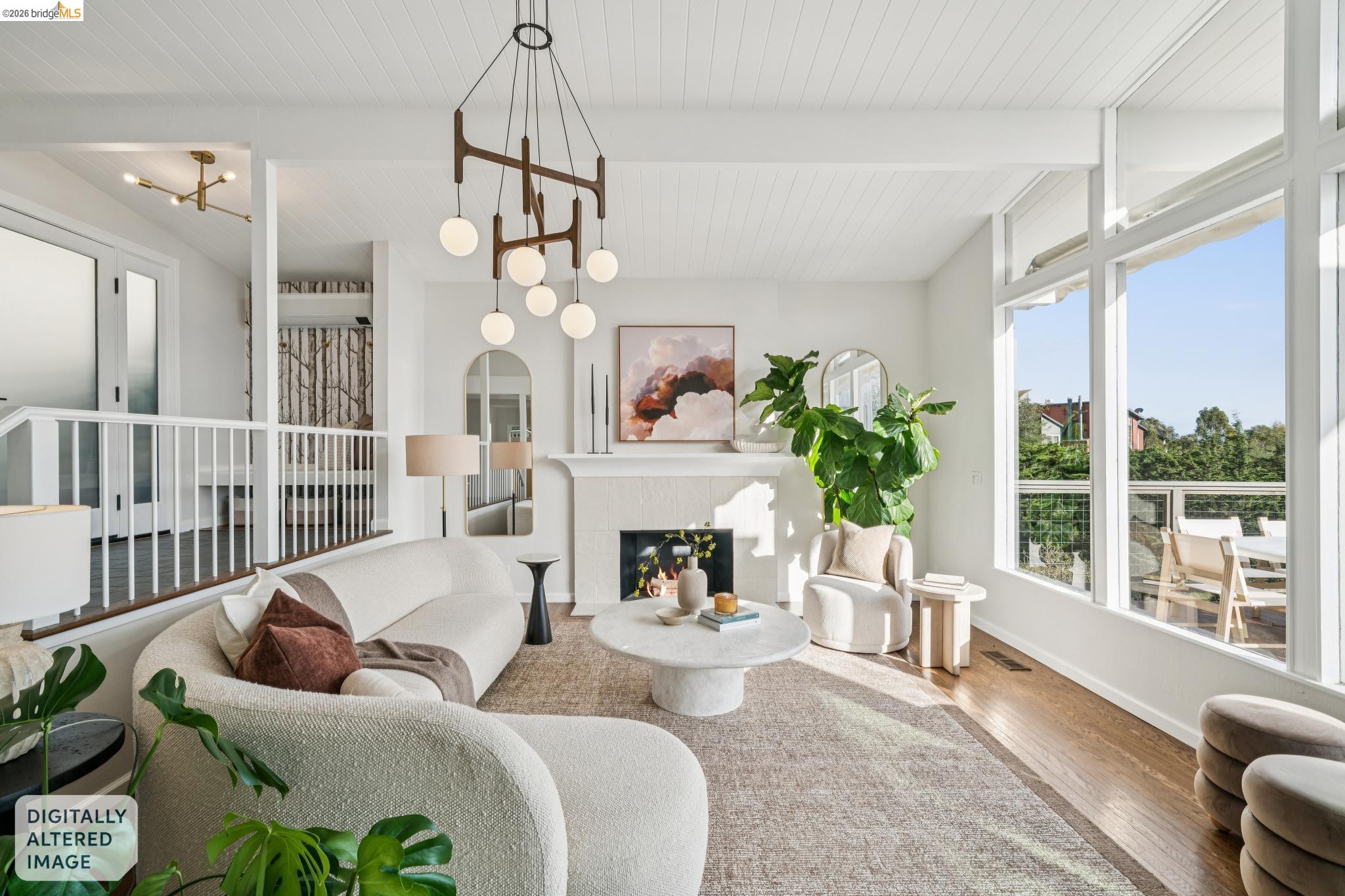 Detail Gallery Image 10 of 60 For 1925 Manzanita Dr, Oakland,  CA 94611 - 3 Beds | 2/1 Baths