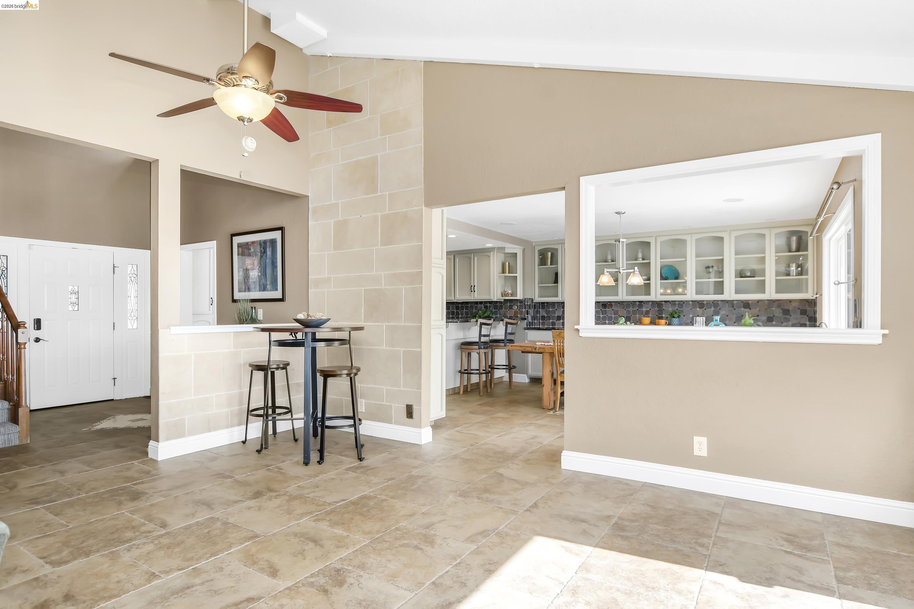 Detail Gallery Image 12 of 57 For 5761 Salmon Ct, Discovery Bay,  CA 94505 - 4 Beds | 2/1 Baths