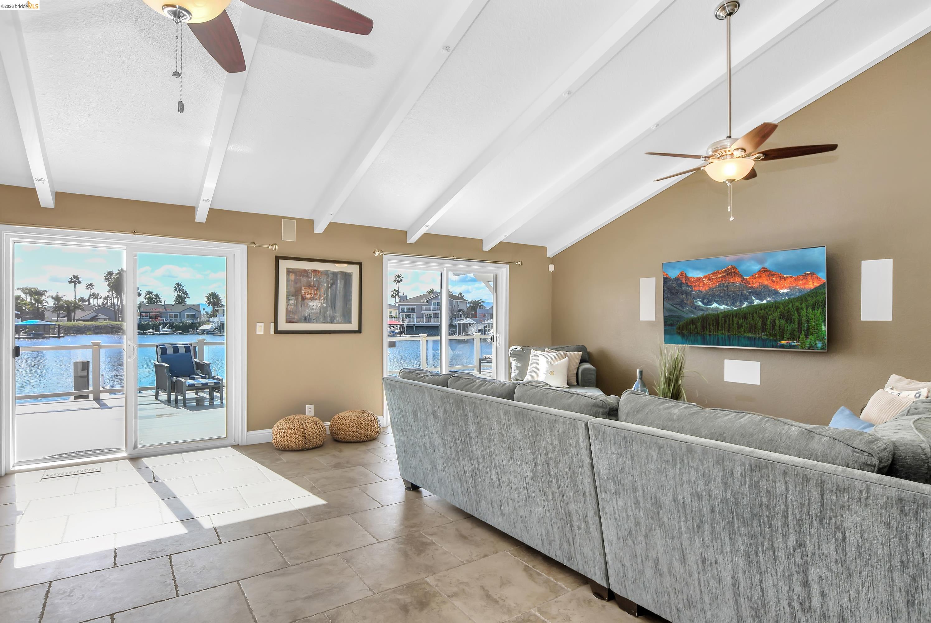 Detail Gallery Image 13 of 57 For 5761 Salmon Ct, Discovery Bay,  CA 94505 - 4 Beds | 2/1 Baths
