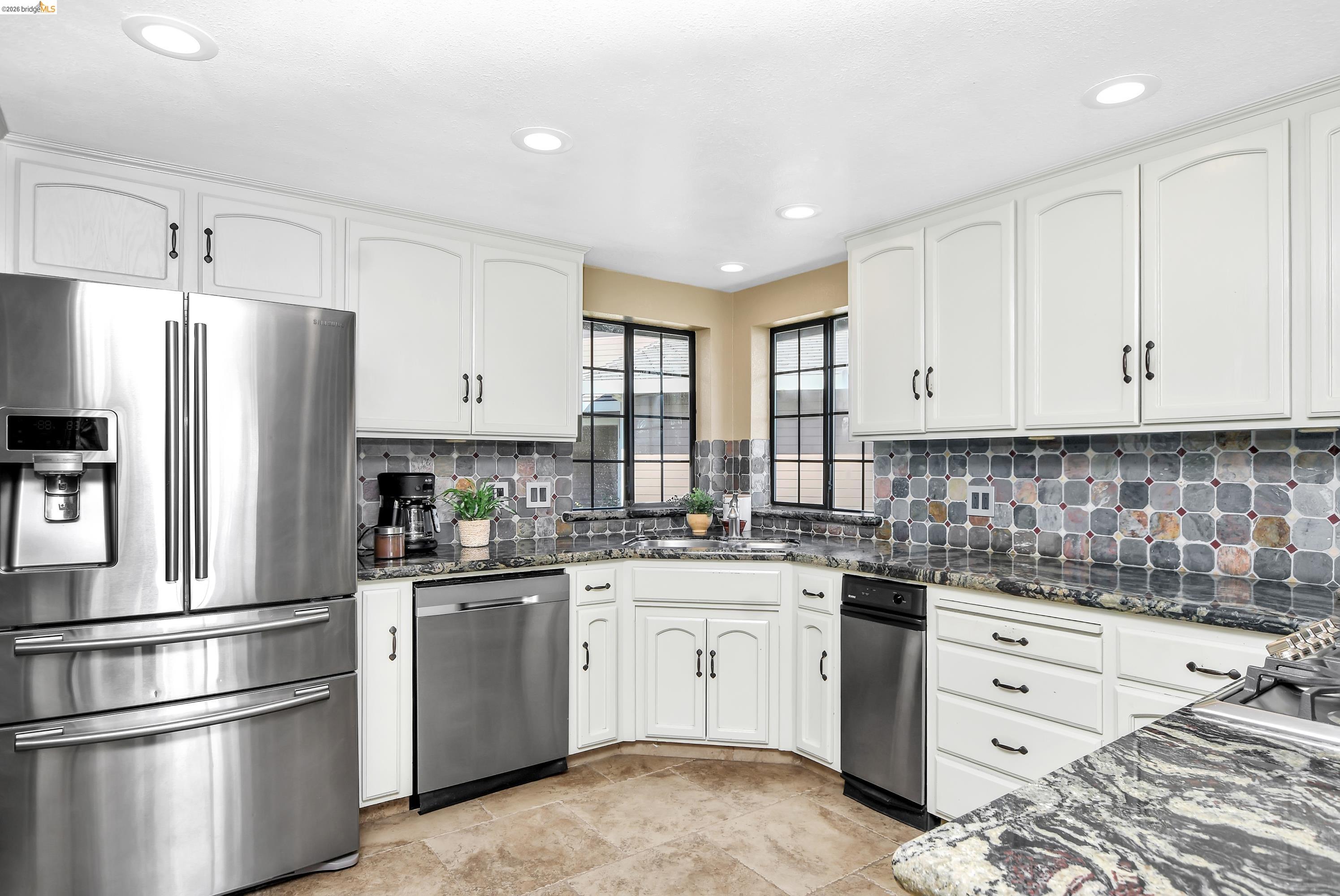 Detail Gallery Image 19 of 57 For 5761 Salmon Ct, Discovery Bay,  CA 94505 - 4 Beds | 2/1 Baths