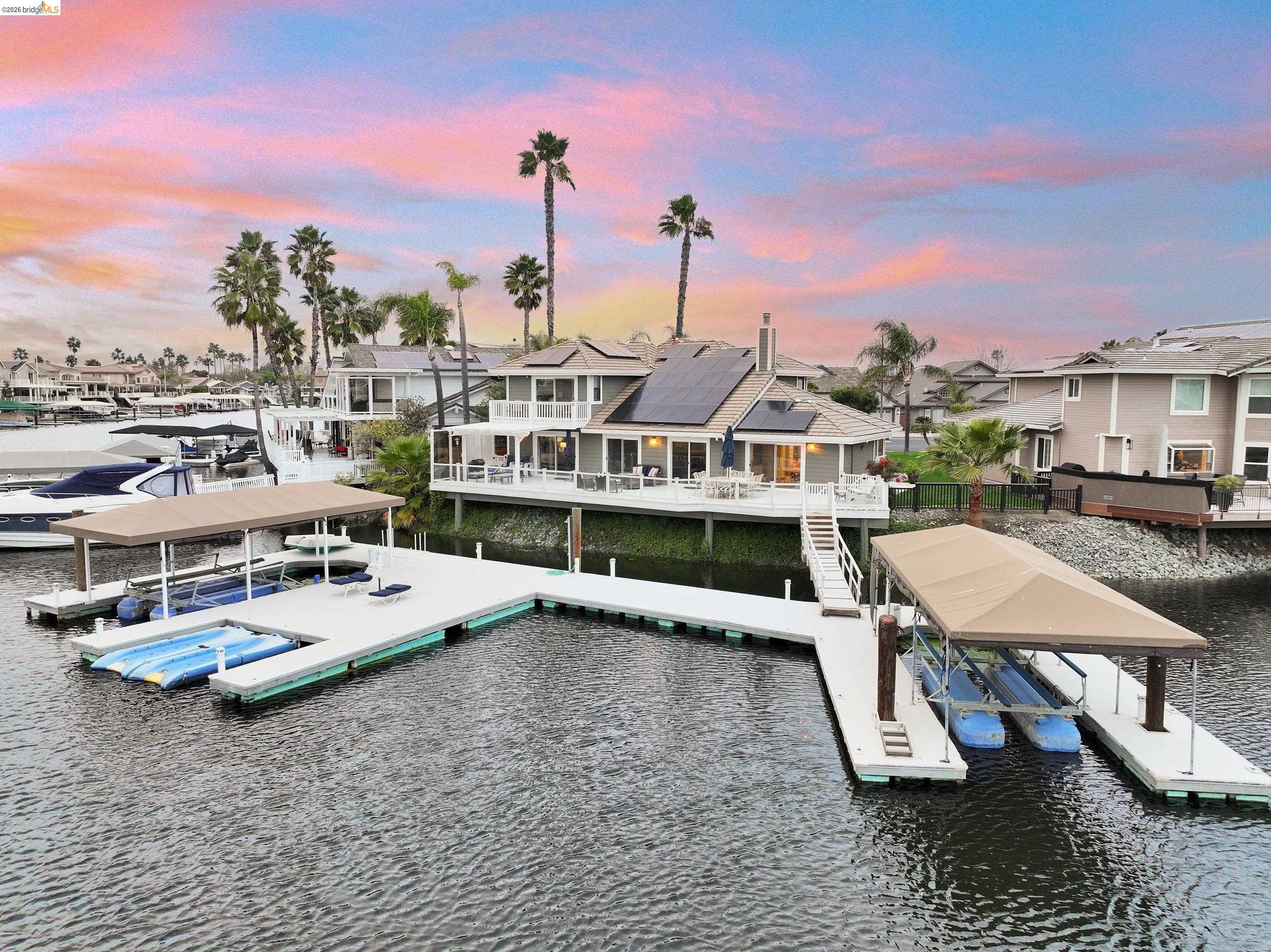 Detail Gallery Image 9 of 57 For 5761 Salmon Ct, Discovery Bay,  CA 94505 - 4 Beds | 2/1 Baths