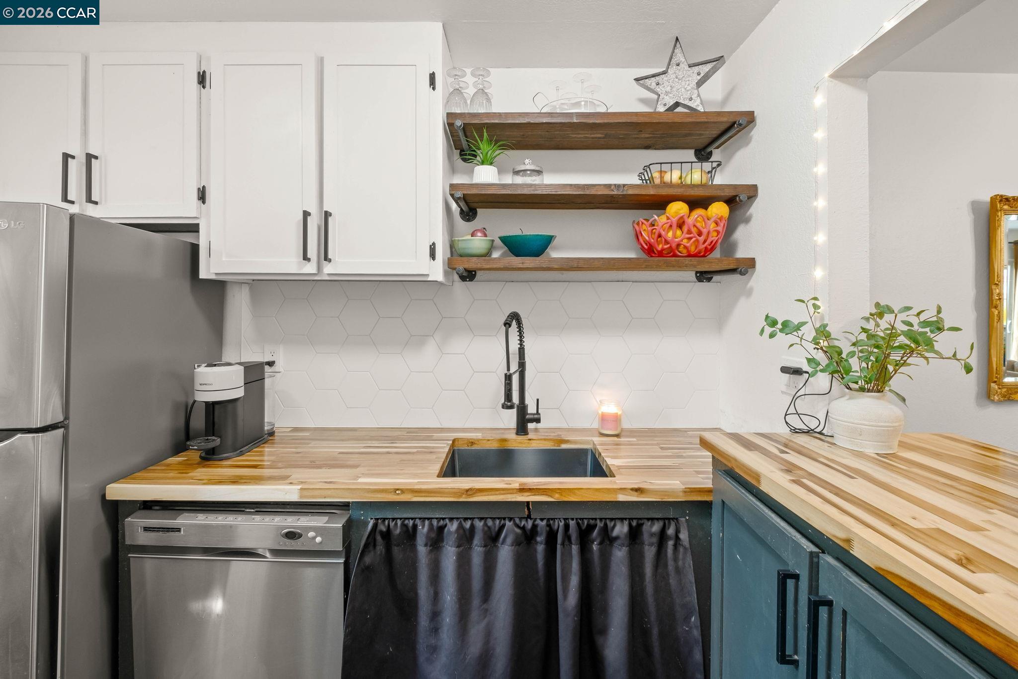 Photo #5: 41124956 Listing: Photo #5