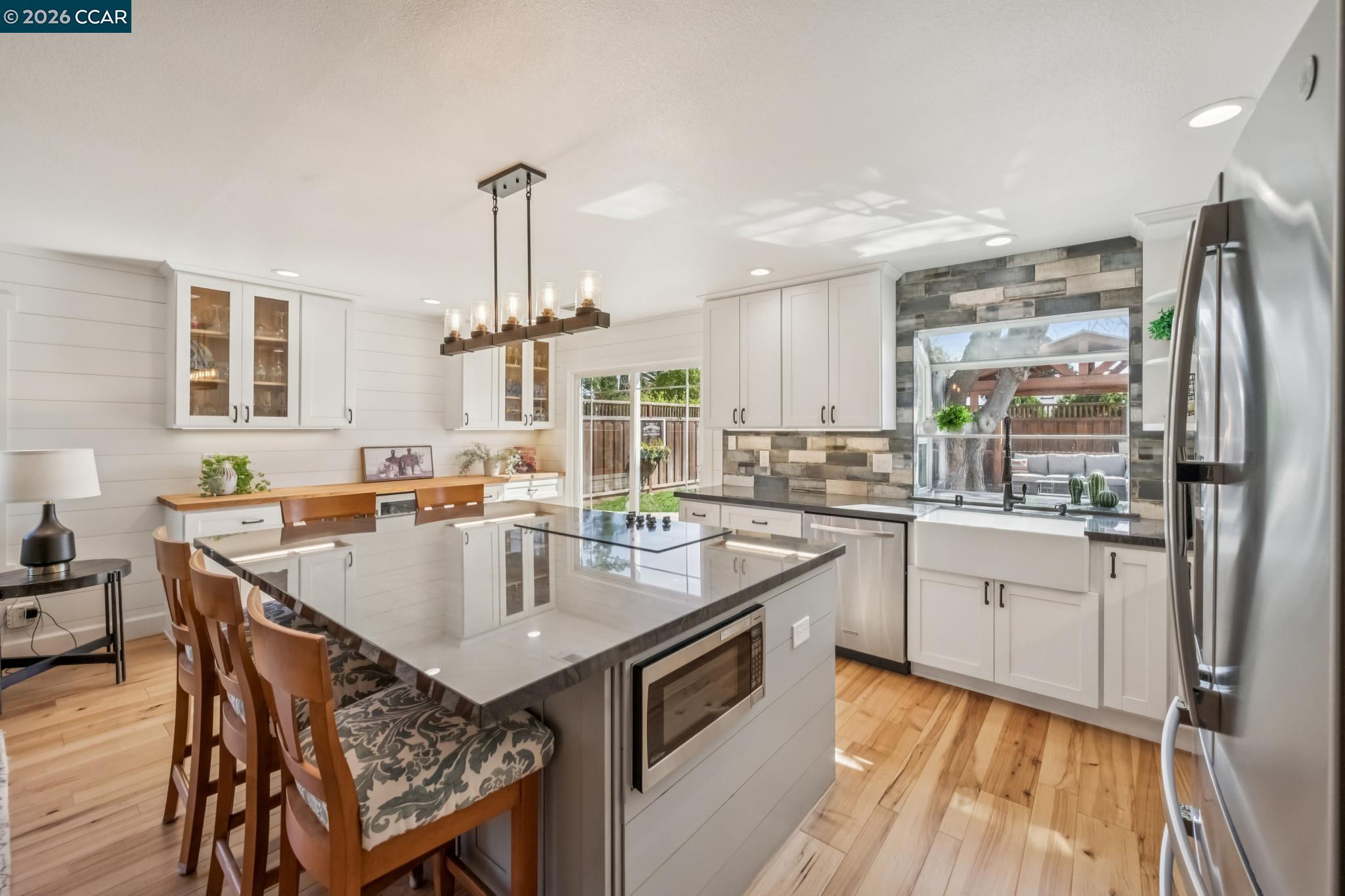 Detail Gallery Image 16 of 54 For 6172 Everglades Ct, Pleasanton,  CA 94588 - 4 Beds | 2 Baths