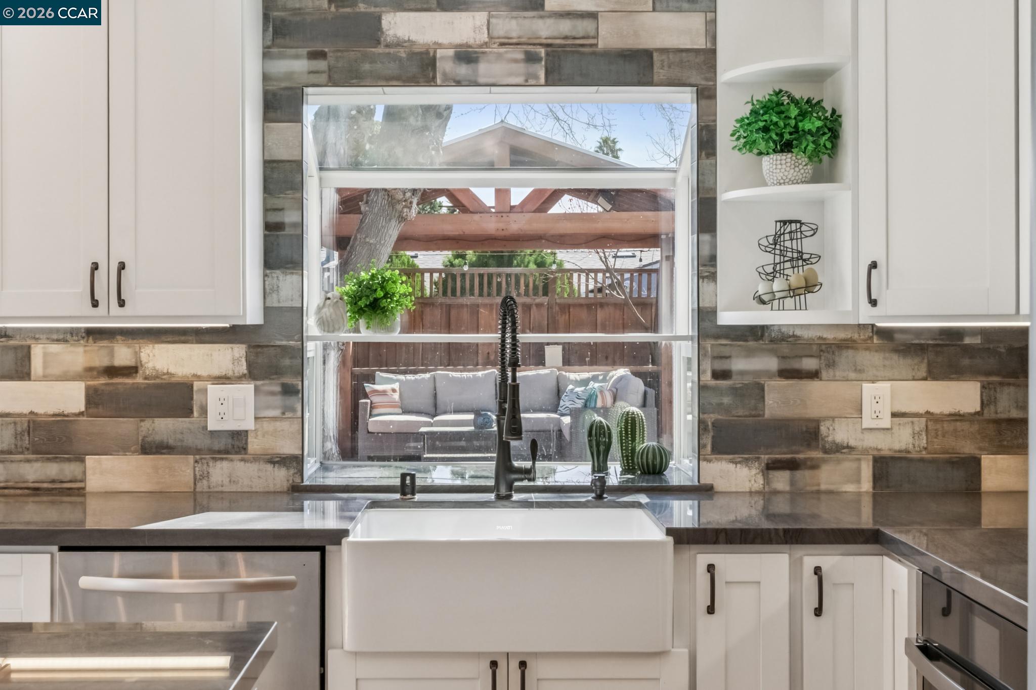 Detail Gallery Image 17 of 54 For 6172 Everglades Ct, Pleasanton,  CA 94588 - 4 Beds | 2 Baths