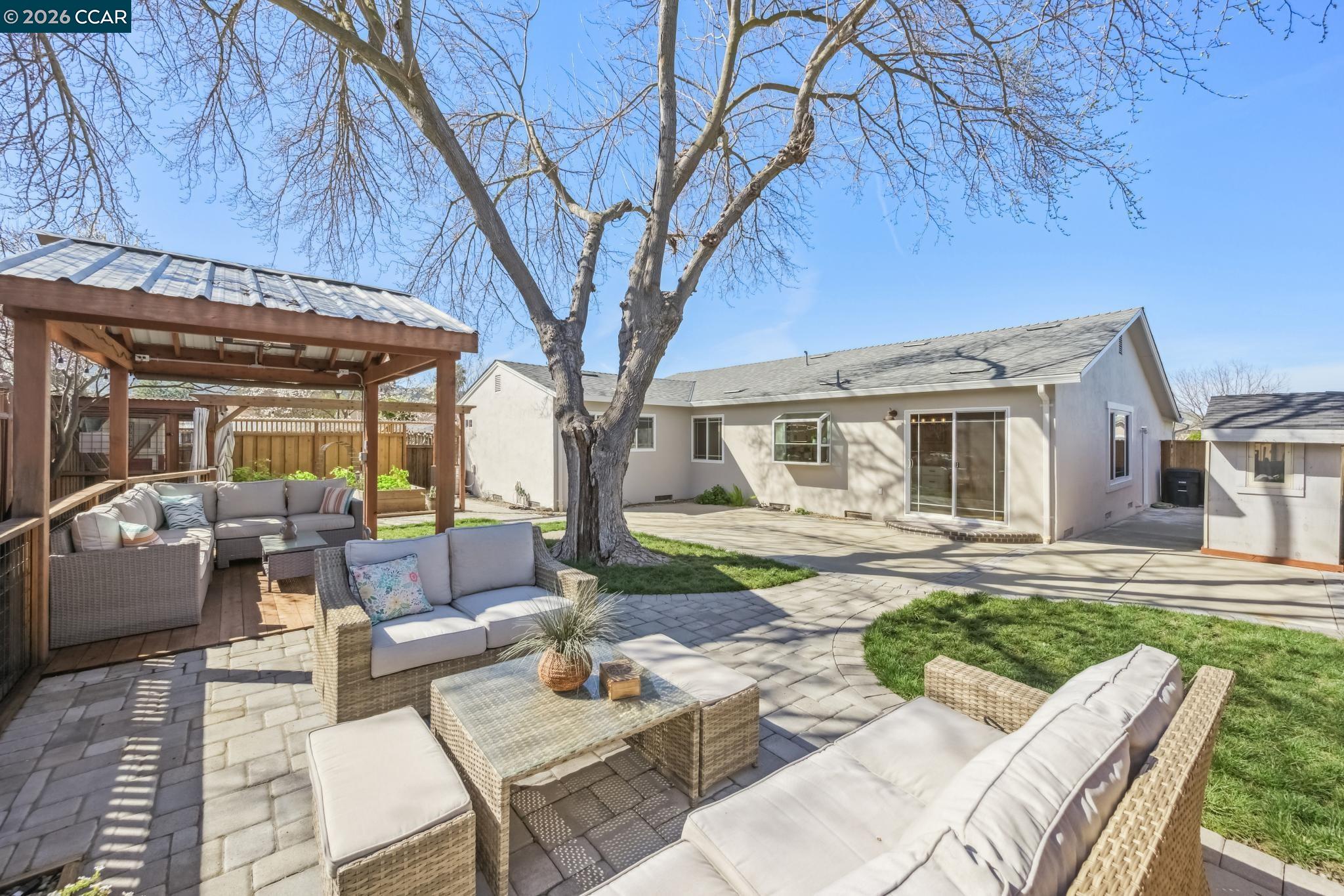 Detail Gallery Image 49 of 54 For 6172 Everglades Ct, Pleasanton,  CA 94588 - 4 Beds | 2 Baths