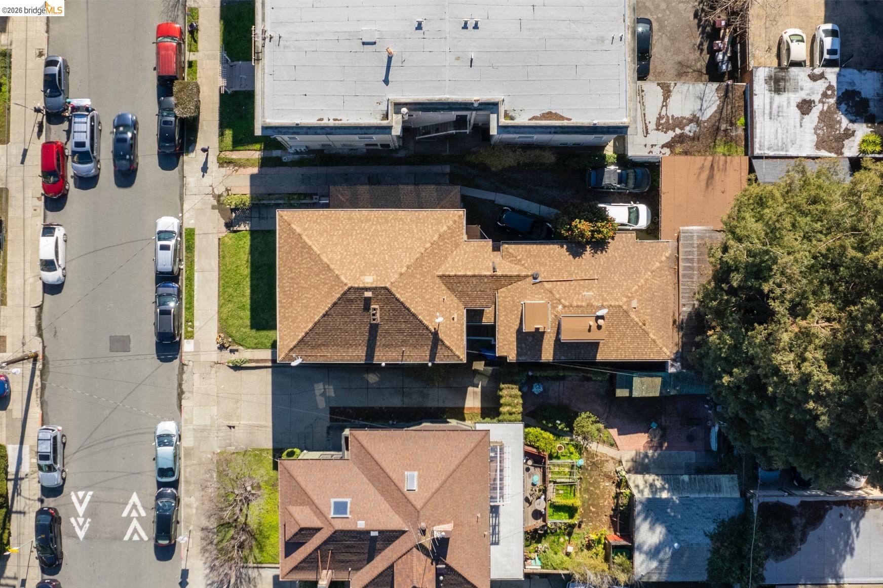 Detail Gallery Image 5 of 22 For 429 Euclid Ave, Oakland,  CA 94610 - – Beds | – Baths