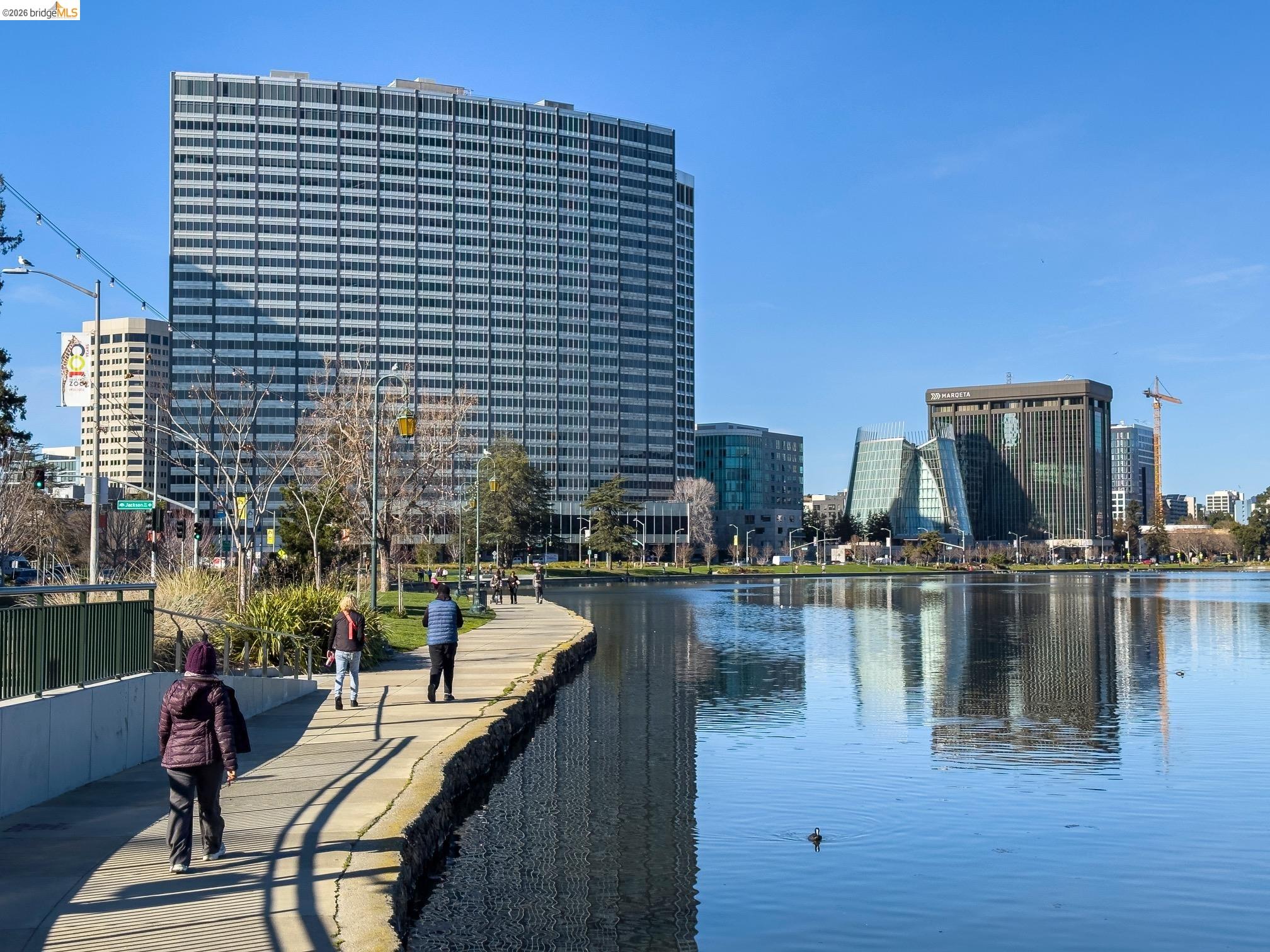 Detail Gallery Image 10 of 22 For 429 Euclid Ave, Oakland,  CA 94610 - – Beds | – Baths