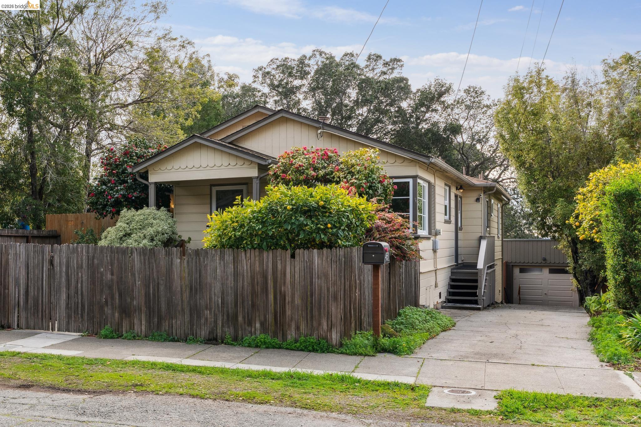 Front Image Thumbnail for EB41124961