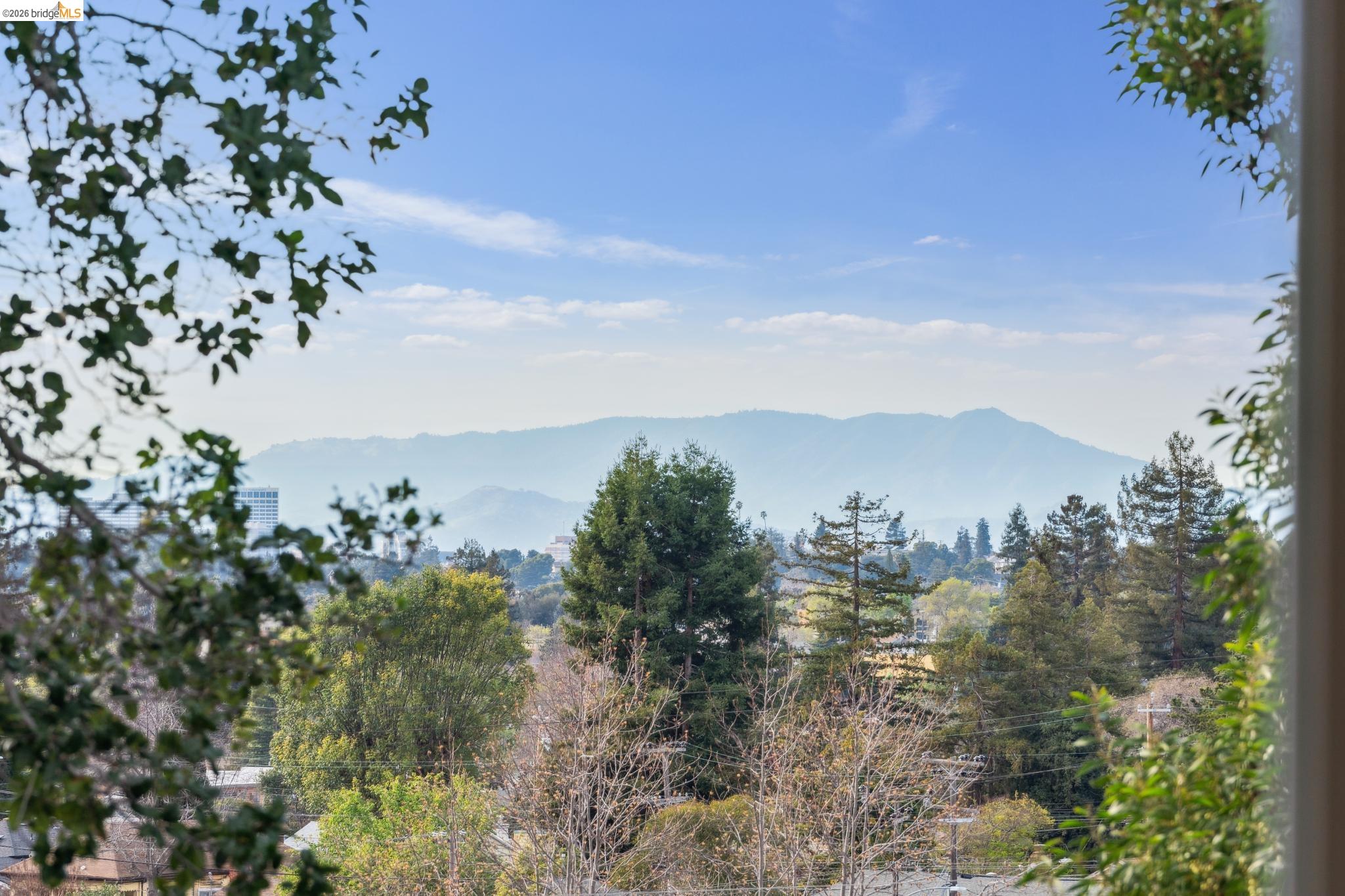 Detail Gallery Image 38 of 40 For 4651 Fair Ave, Oakland,  CA 94619 - 3 Beds | 2 Baths