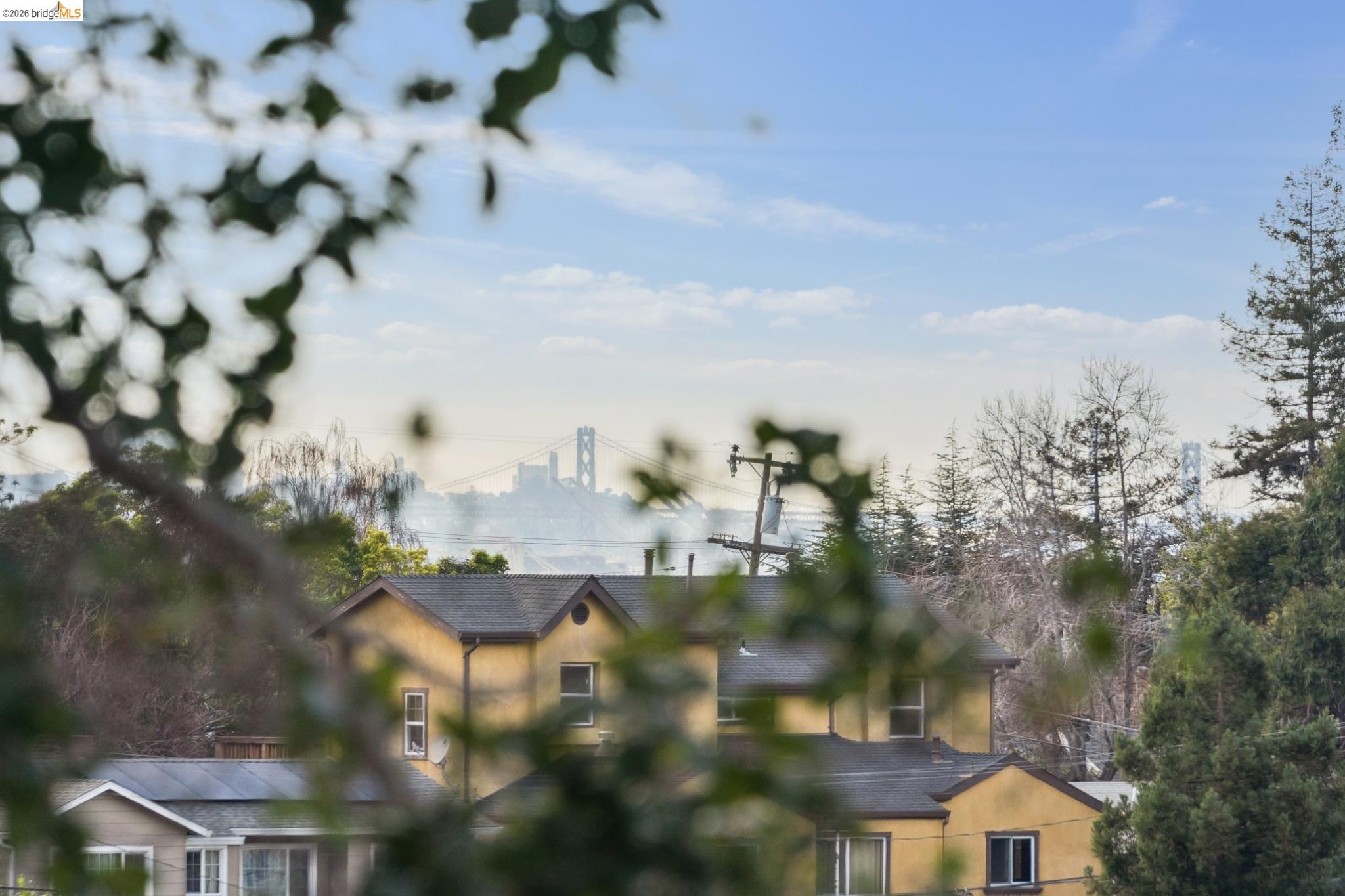 Detail Gallery Image 40 of 40 For 4651 Fair Ave, Oakland,  CA 94619 - 3 Beds | 2 Baths