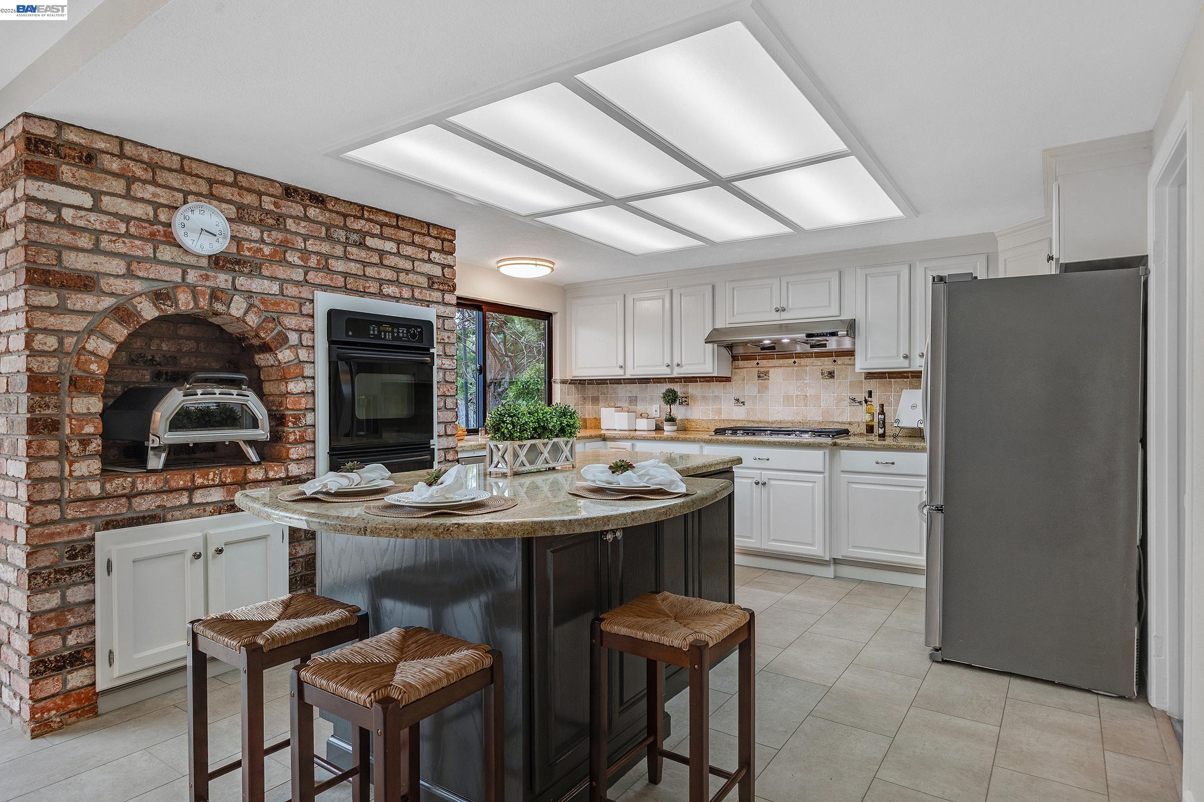 Detail Gallery Image 15 of 43 For 3020 Ascot Dr, San Ramon,  CA 94583 - 4 Beds | 3 Baths