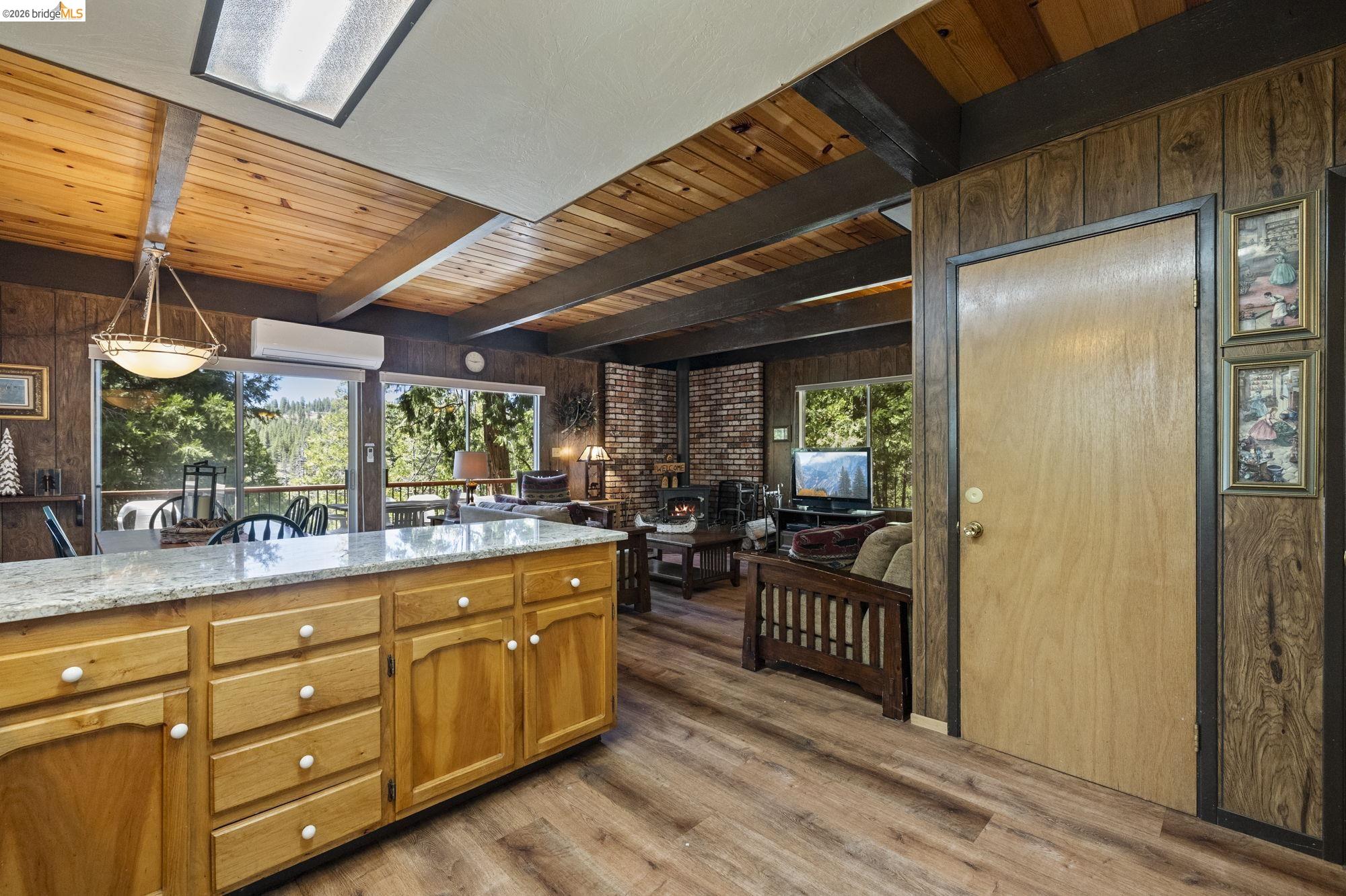 Detail Gallery Image 17 of 29 For 27086 Summerhill Drive, Strawberry,  CA 95375 - 3 Beds | 2/1 Baths