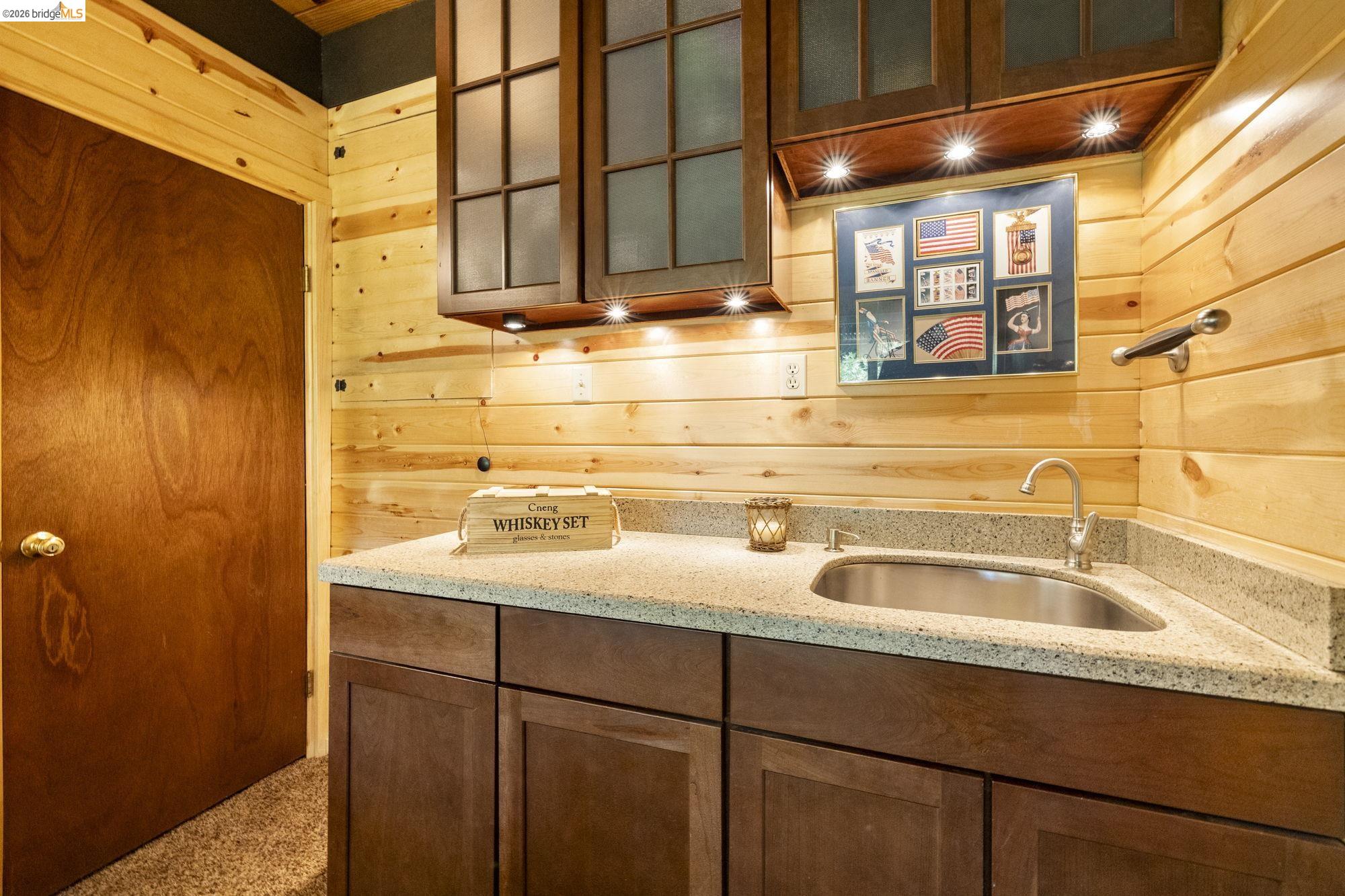 Detail Gallery Image 20 of 29 For 27086 Summerhill Drive, Strawberry,  CA 95375 - 3 Beds | 2/1 Baths