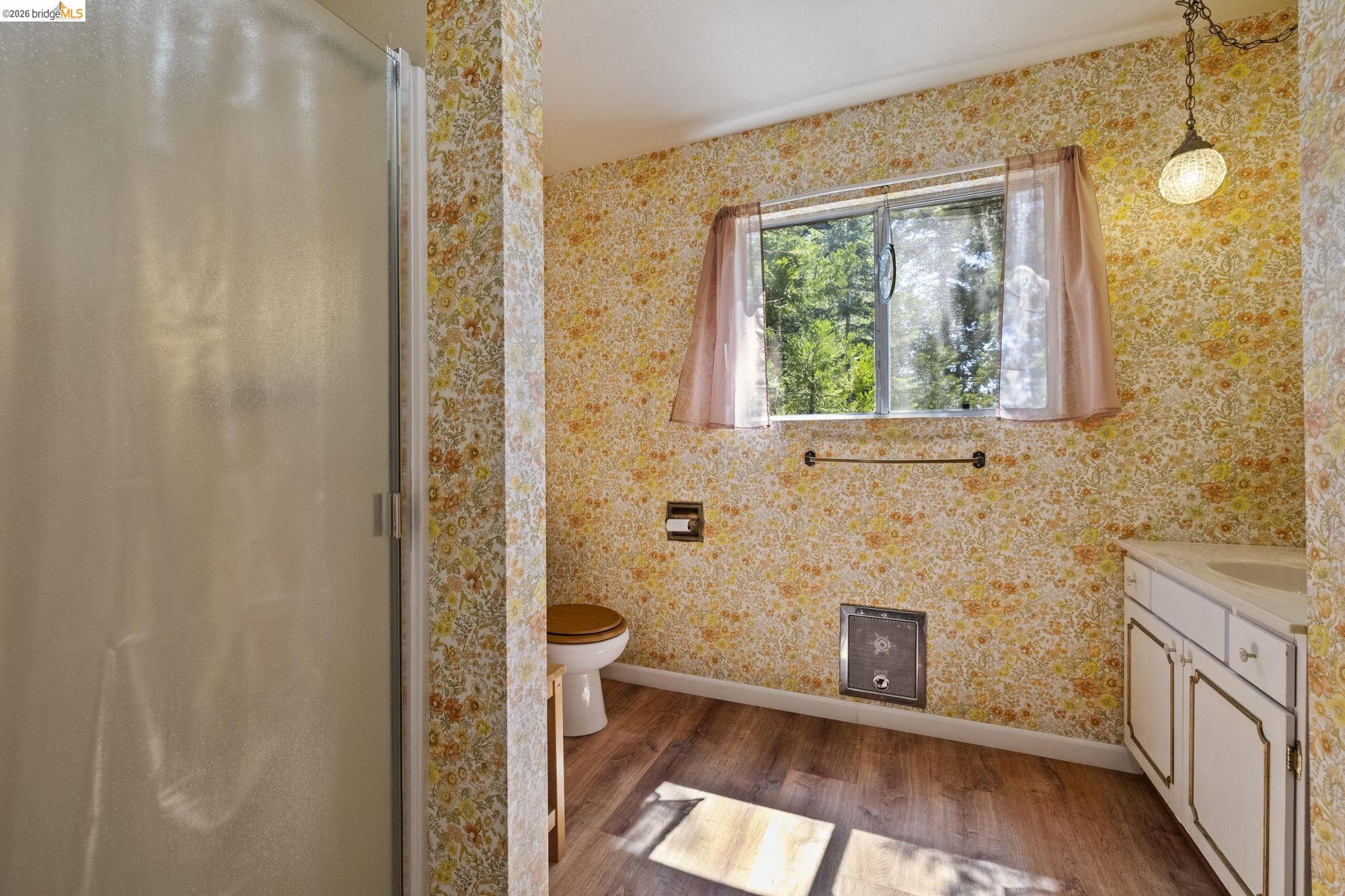 Detail Gallery Image 25 of 29 For 27086 Summerhill Drive, Strawberry,  CA 95375 - 3 Beds | 2/1 Baths