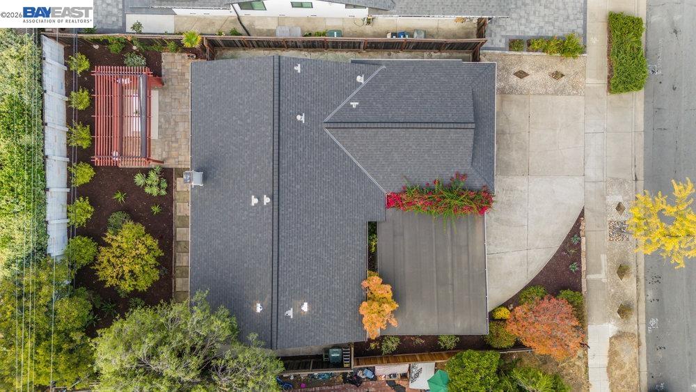 Detail Gallery Image 23 of 26 For 974 Pocatello Ave, Sunnyvale,  CA 94087 - 3 Beds | 2 Baths