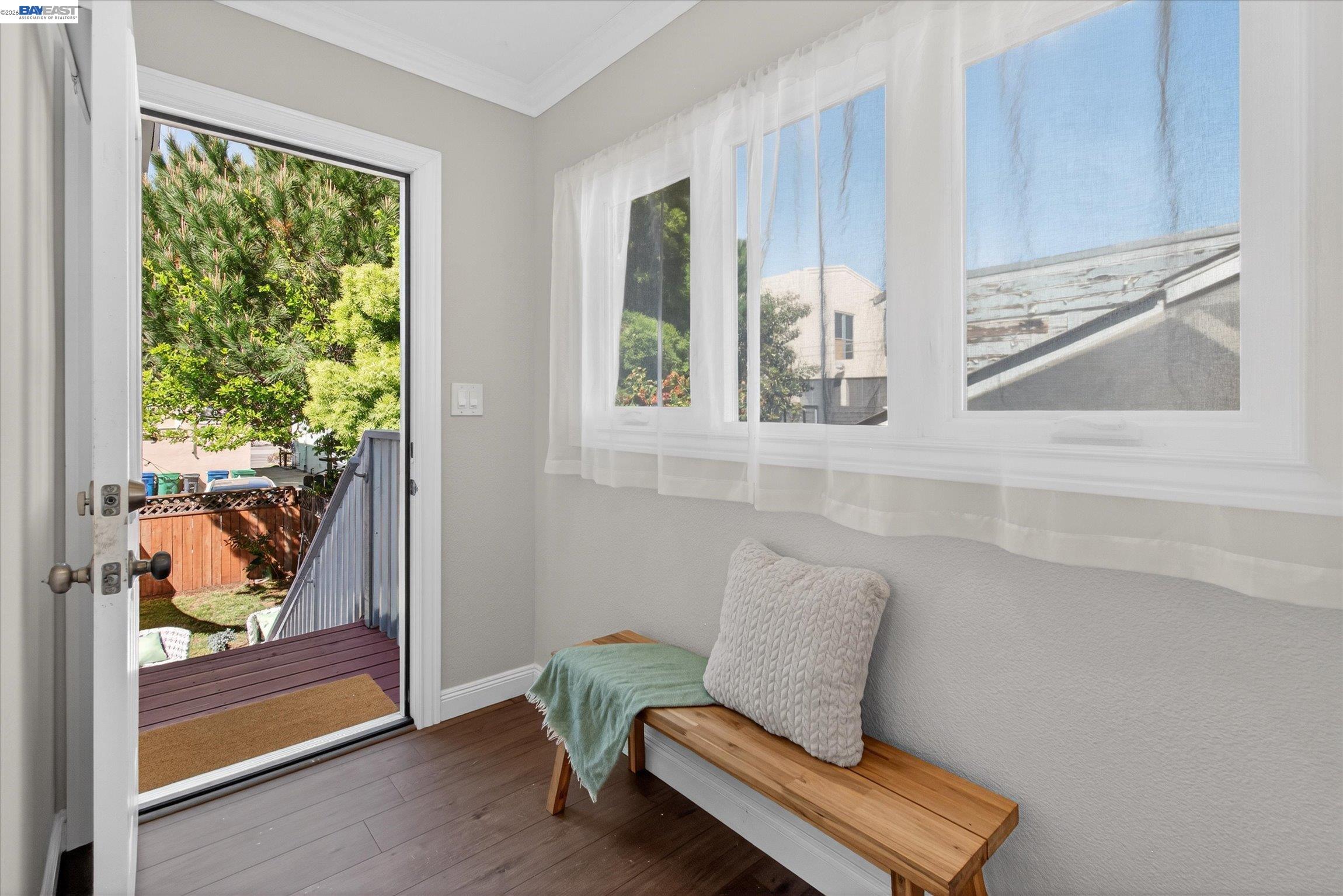 Detail Gallery Image 16 of 32 For 1813 Minturn St, Alameda,  CA 94501 - 2 Beds | 1 Baths