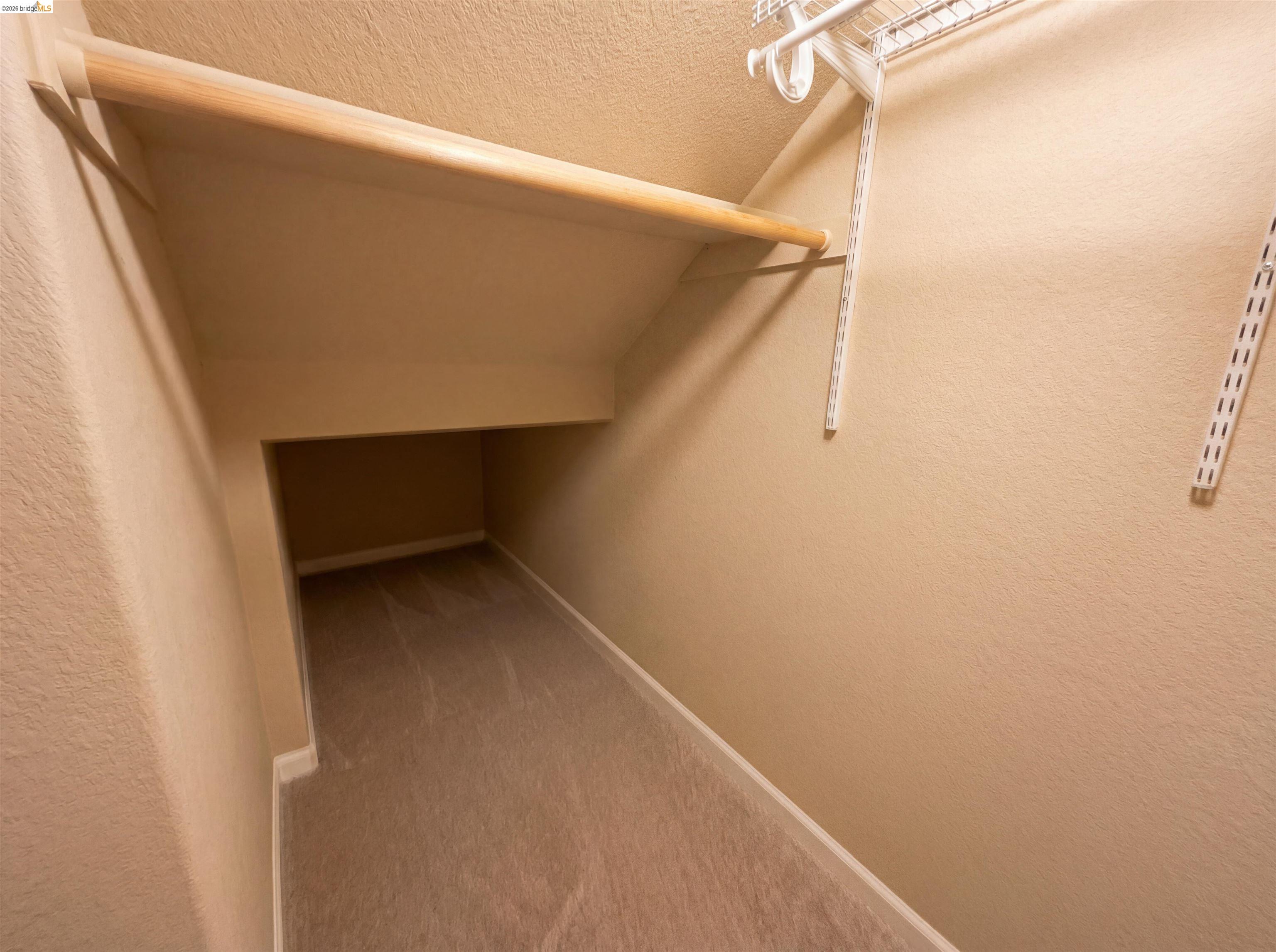 Detail Gallery Image 17 of 29 For 8581 Pinehollow Cir, Discovery Bay,  CA 94505 - 5 Beds | 3 Baths