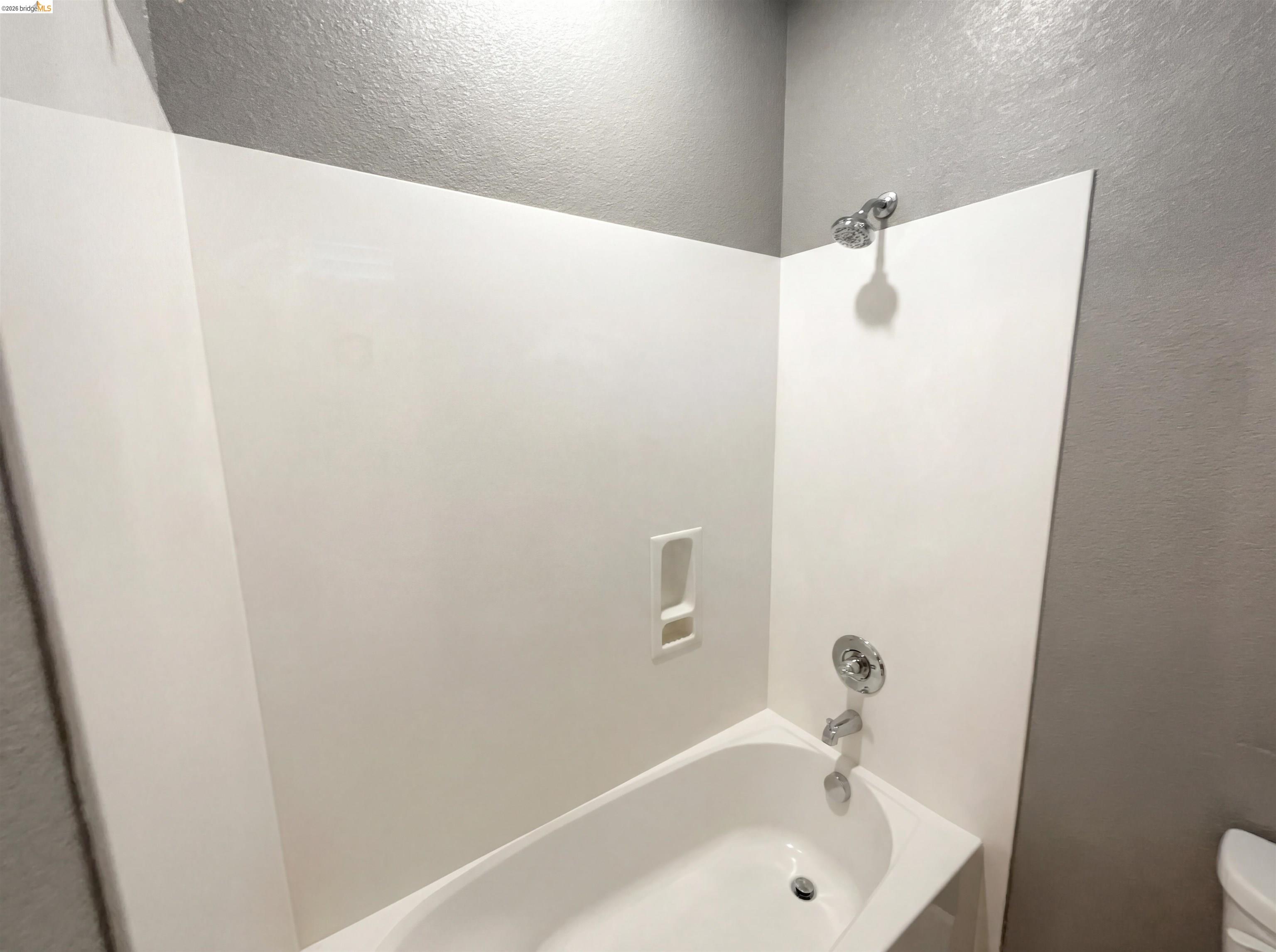 Detail Gallery Image 24 of 29 For 8581 Pinehollow Cir, Discovery Bay,  CA 94505 - 5 Beds | 3 Baths