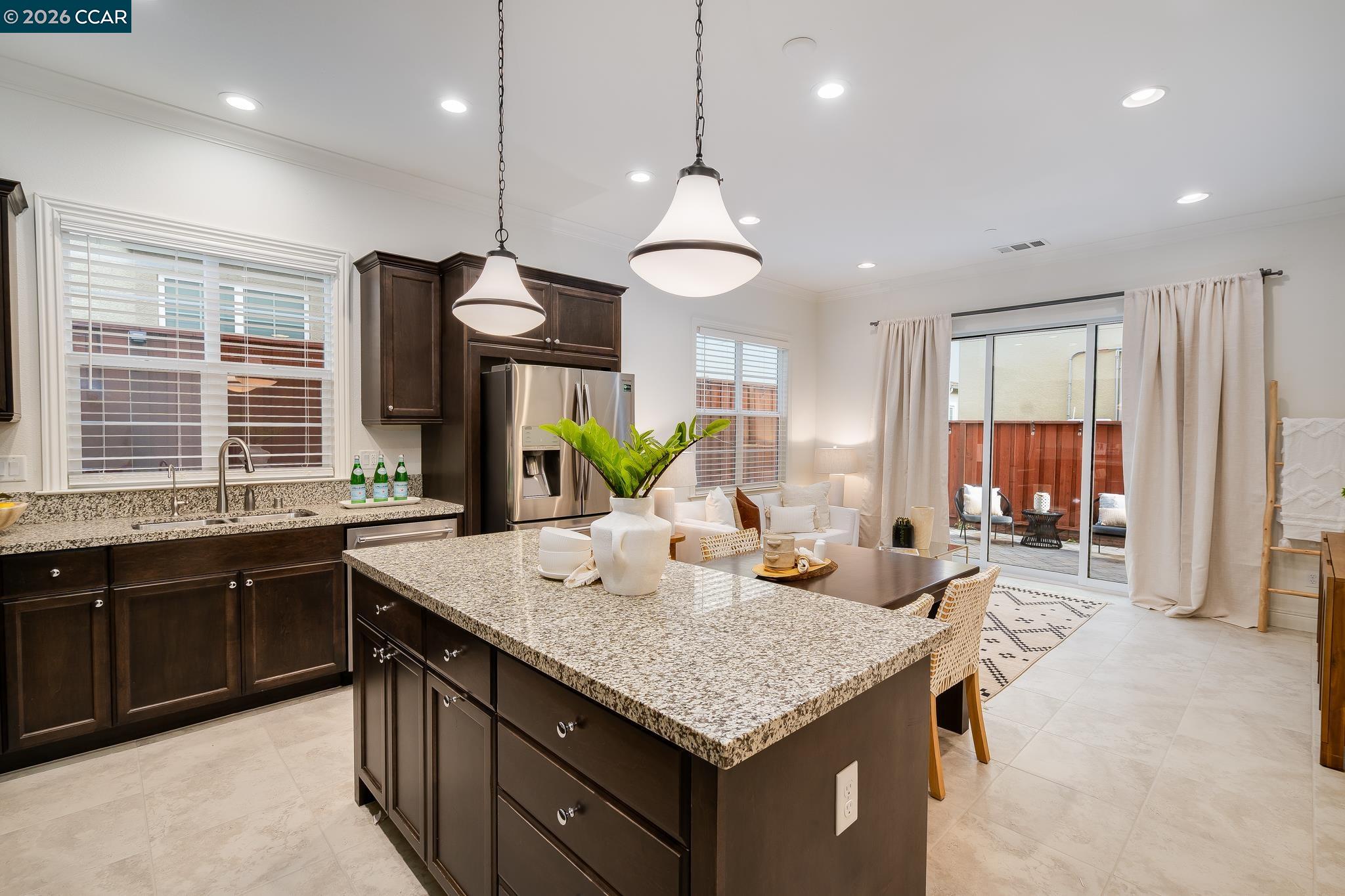 Detail Gallery Image 4 of 30 For 5130 Rowan Dr, San Ramon,  CA 94582 - 4 Beds | 2/2 Baths