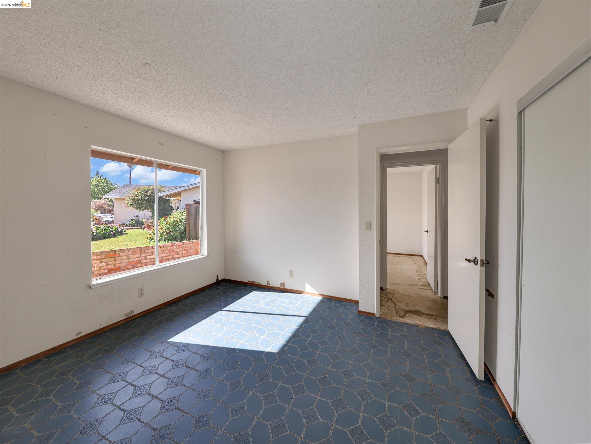 Detail Gallery Image 16 of 39 For 8093 Del Monte Ave, Newark,  CA 94560 - 3 Beds | 2 Baths