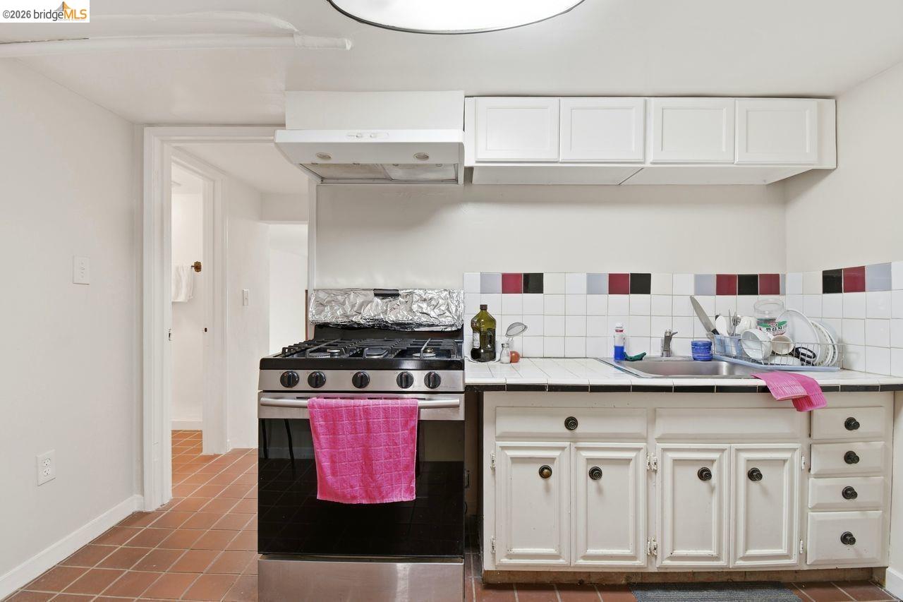 Detail Gallery Image 20 of 56 For 2809 Macdonald Ave, Richmond,  CA 94804 - – Beds | – Baths