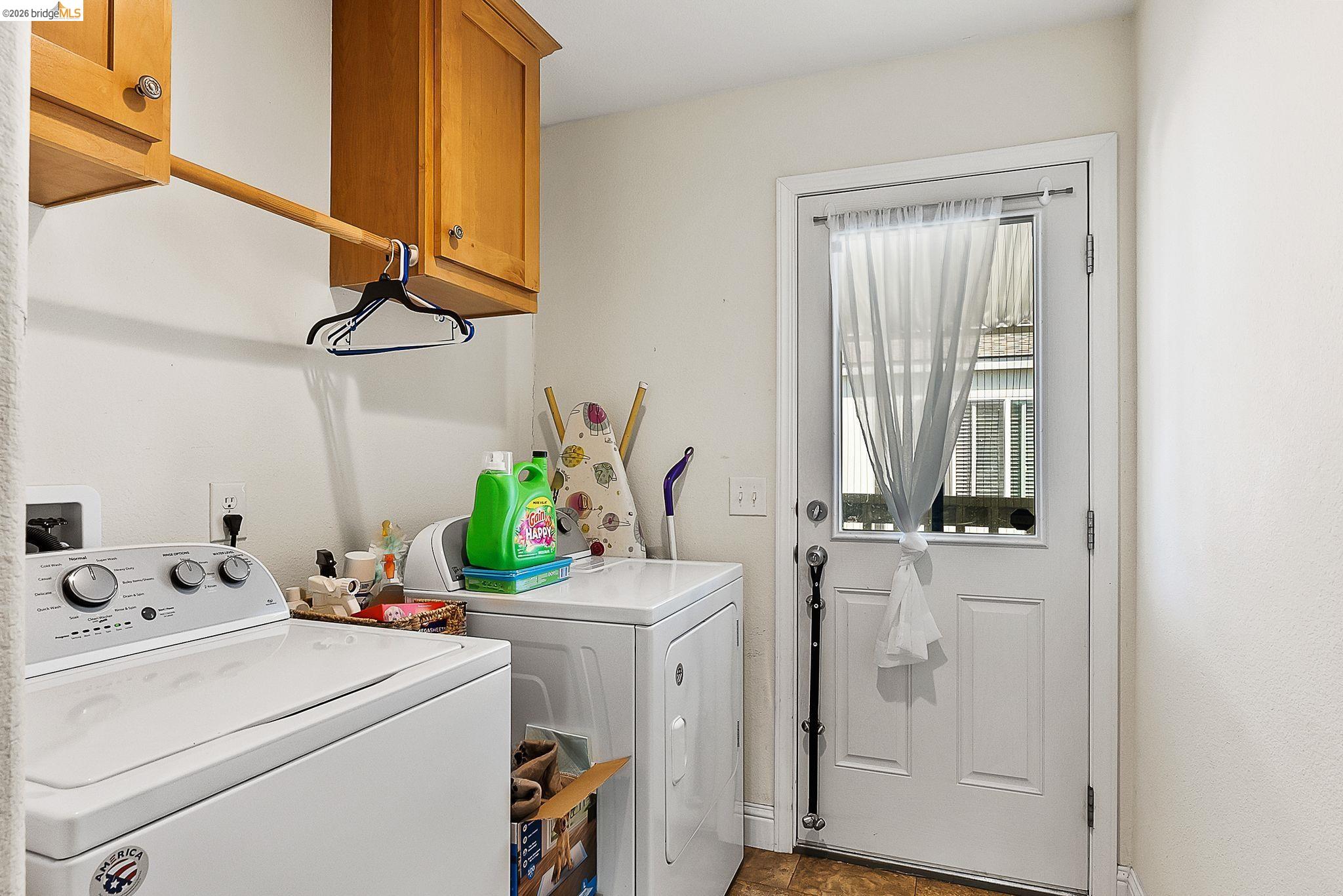 Detail Gallery Image 21 of 37 For 156 Tiki Ln, Pittsburg,  CA 94565 - 3 Beds | 2 Baths