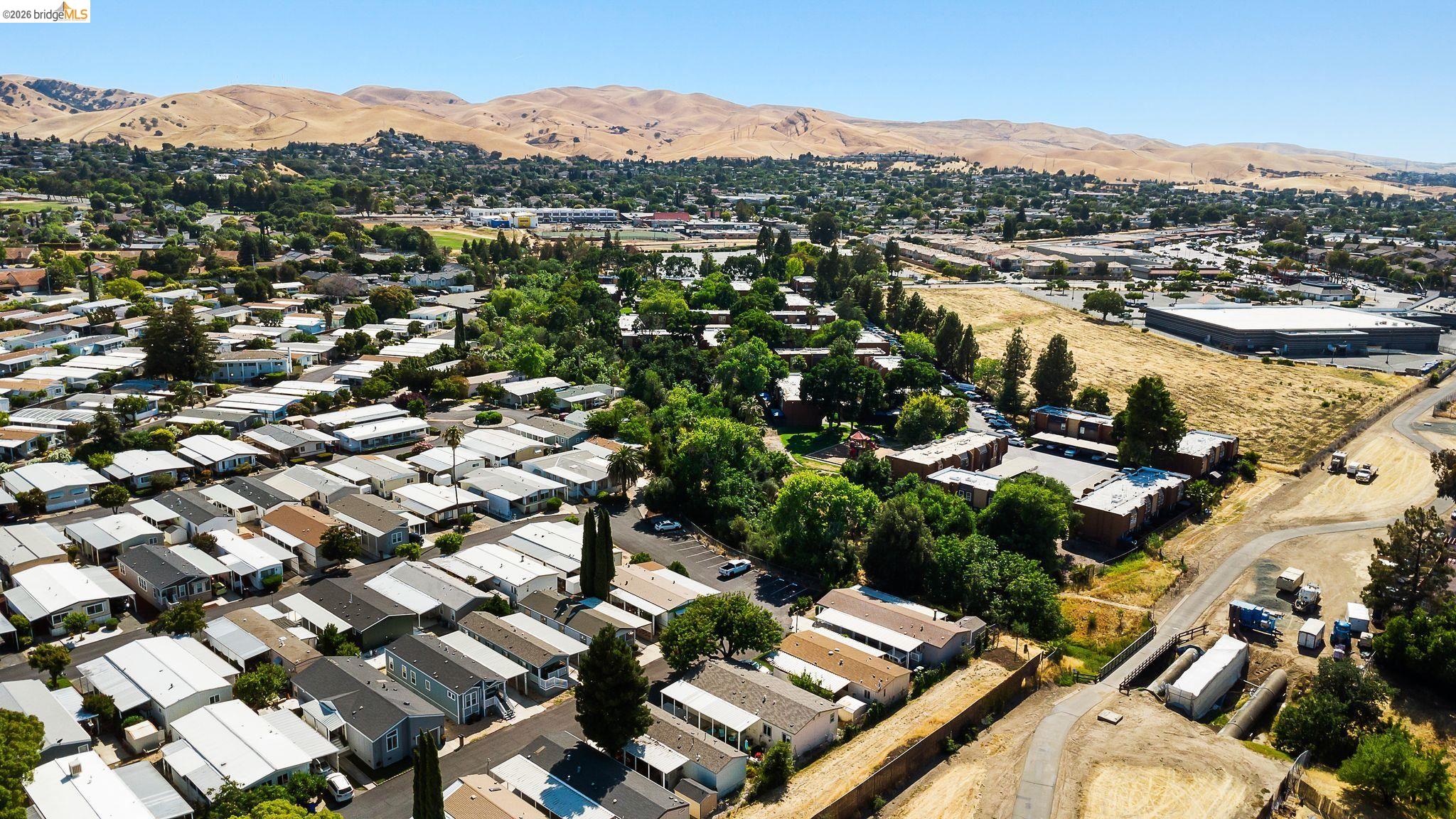 Detail Gallery Image 36 of 37 For 156 Tiki Ln, Pittsburg,  CA 94565 - 3 Beds | 2 Baths