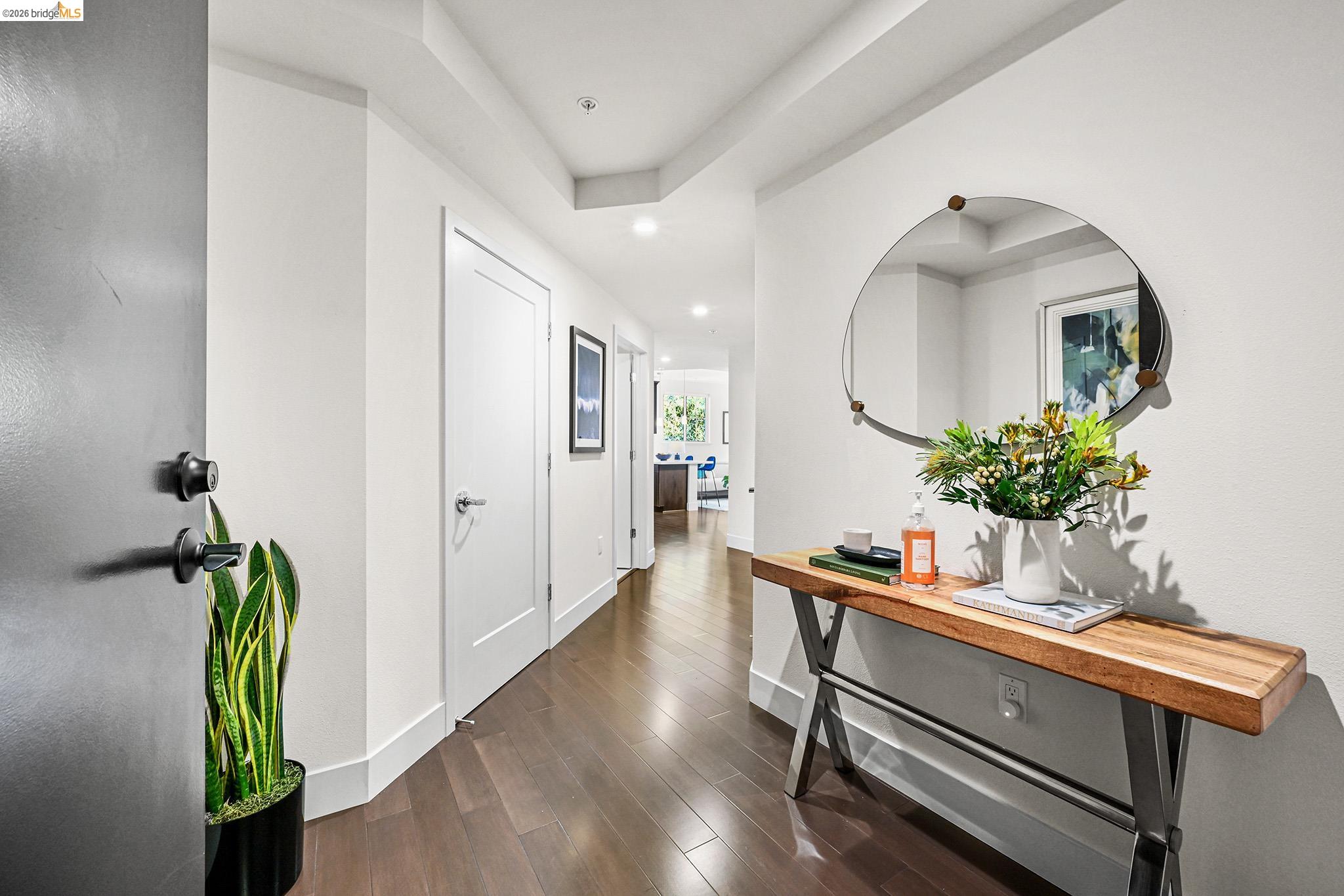 Detail Gallery Image 2 of 41 For 1000 Dewing Ave #409,  Lafayette,  CA 94549 - 2 Beds | 2 Baths